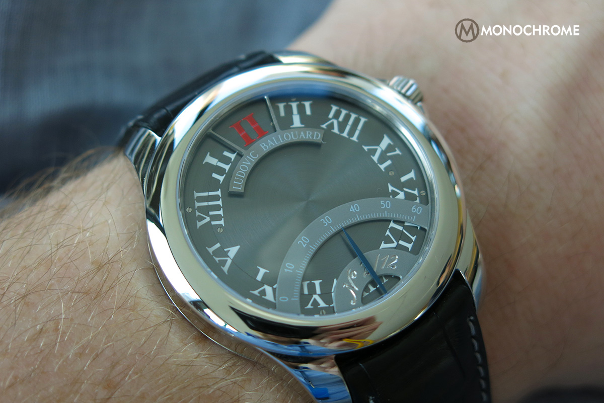 Ludovic_Ballouard_Halftime_Grey_Dial_Single_Red_Marker_1