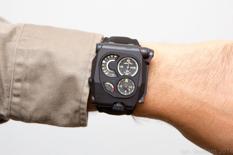 URWERK EMC Black wrist