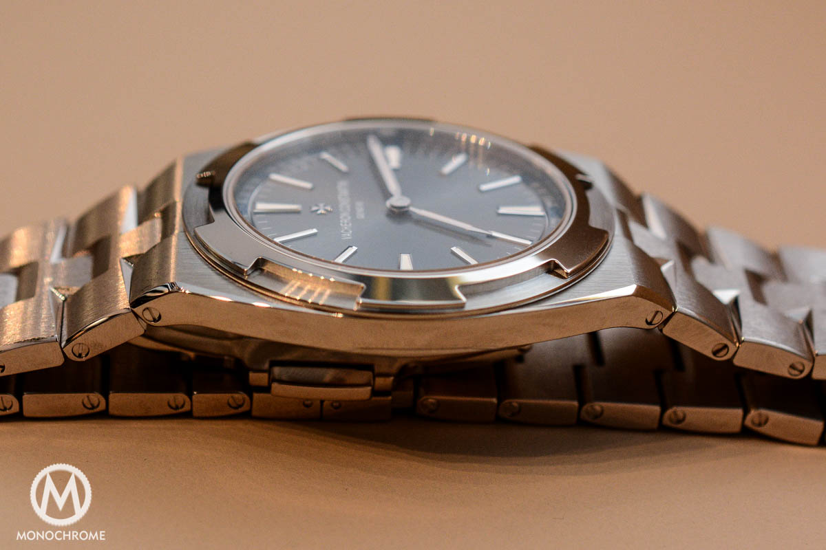 Vacheron Constantin Overseas Ultra-Thin-5690 Vacheron Constantin Overseas Ultra-Thin