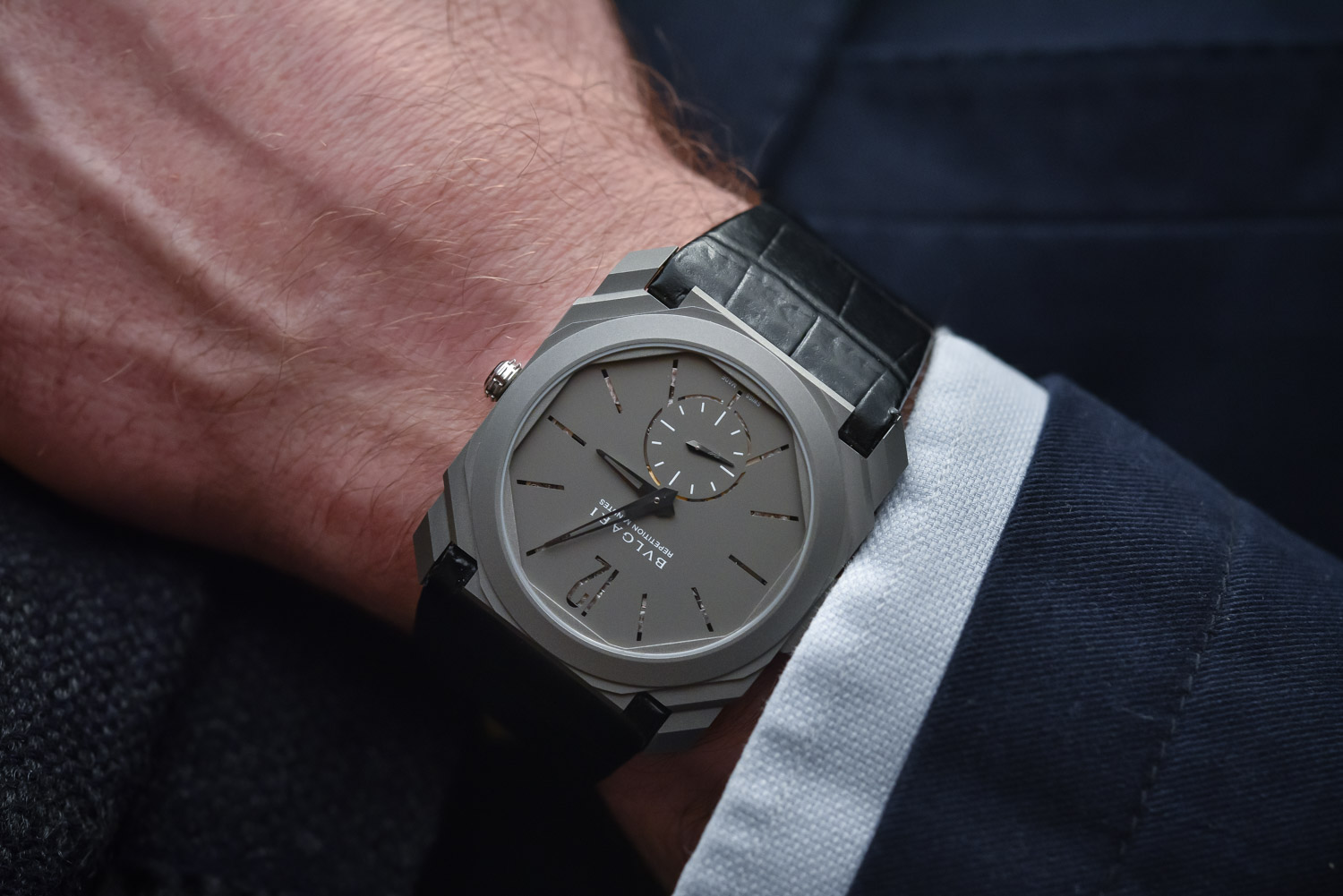 Bulgari Octo Finissimo Minute Repeater - Review - 2 Bulgari Octo Finissimo Minute Repeater