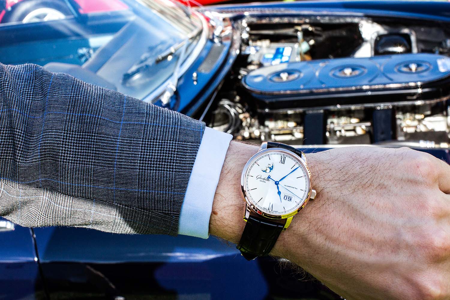 London City Concours 10 Senator Excellence Panorama Date Moon Phase