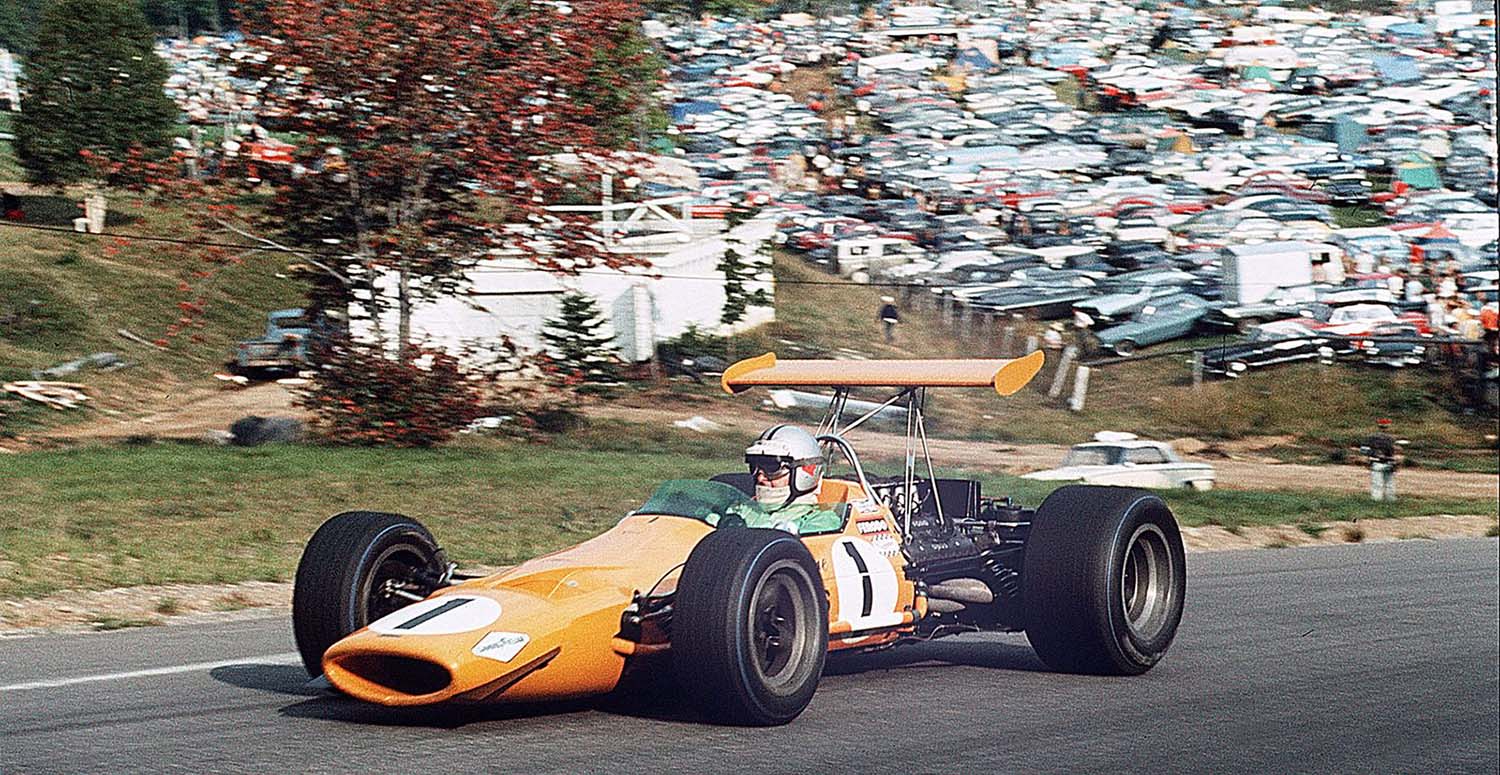 1968_Formula_1_Mexico_Grand_Prix_Denny_Hulme_McLaren_M7A_Cosworth