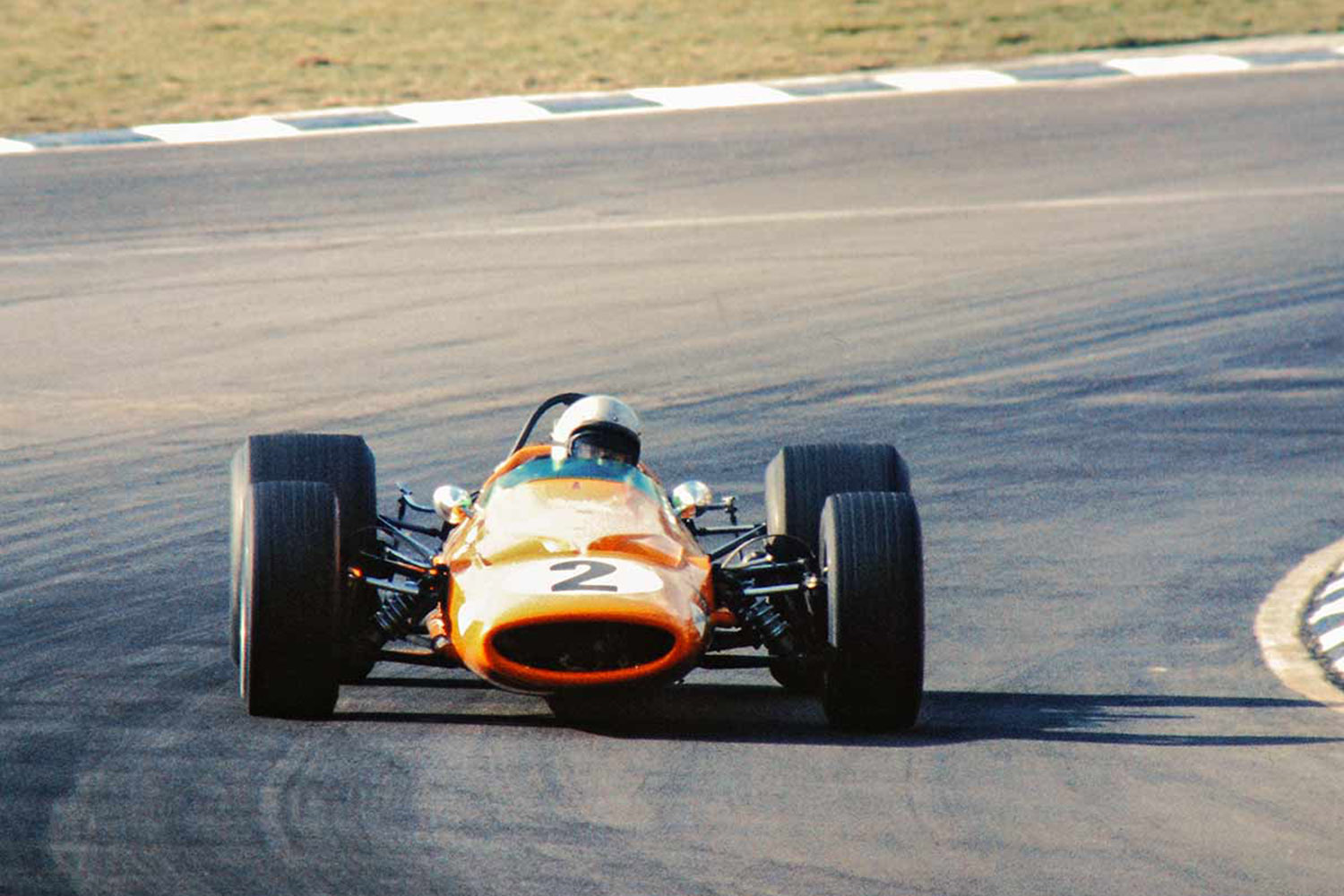 1968_Race_of_Champions_Brandshatch_Bruce_McLaren_McLaren_M7A_Cosworth