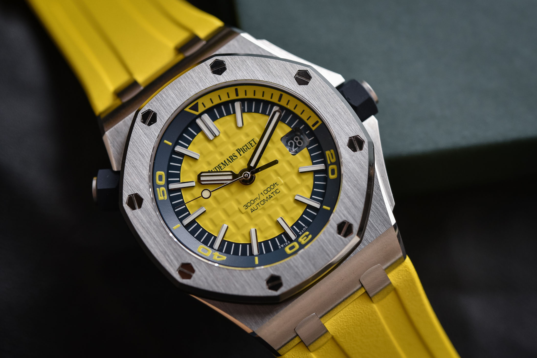 Audemars Piguet Royal Oak Offshore Diver colorful 2017 Collection - 6 Audemars Piguet Royal Oak Offshore Diver colorful 2017 Collection