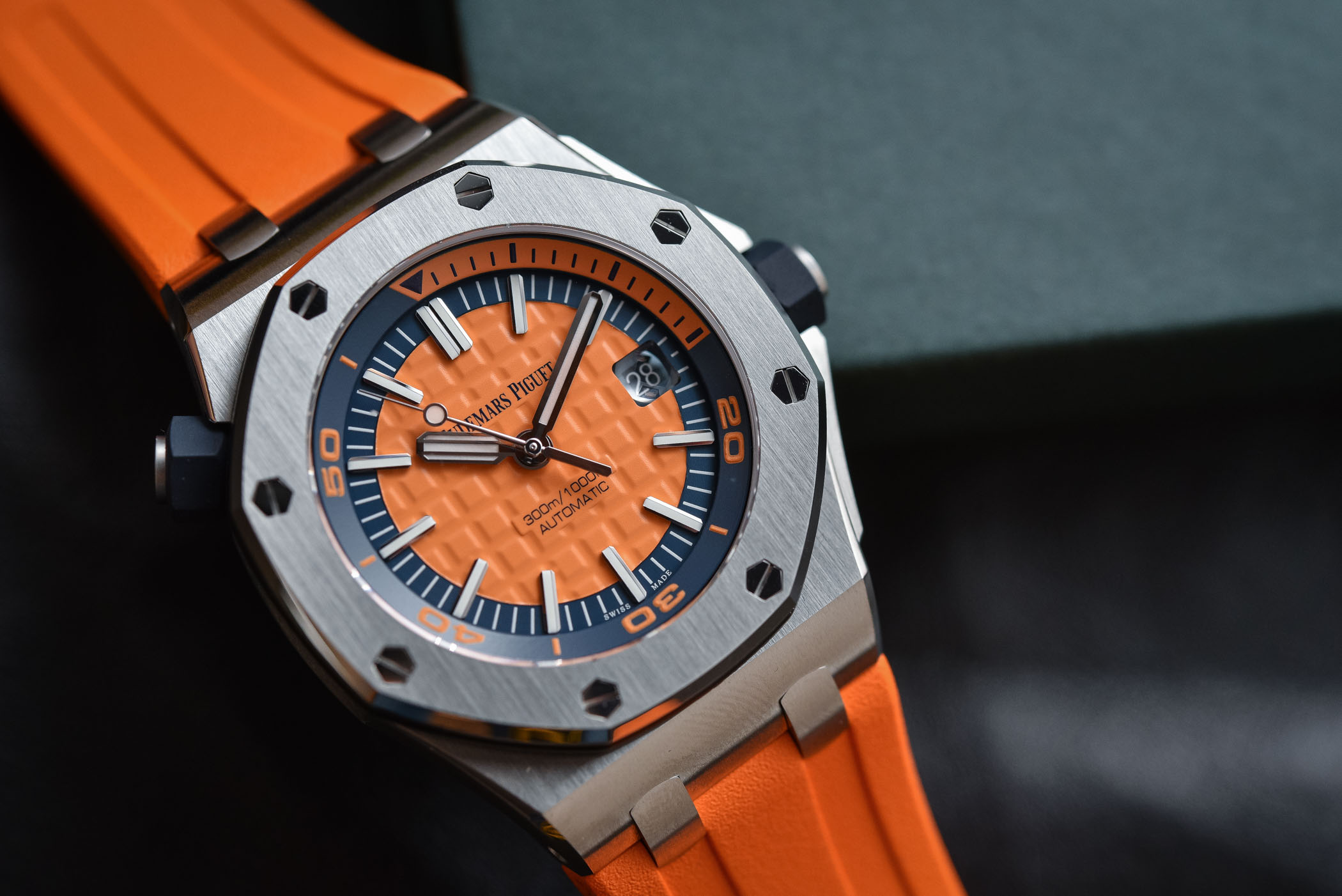 Audemars Piguet Royal Oak Offshore Diver colorful 2017 Collection - 7 Audemars Piguet Royal Oak Offshore Diver colorful 2017 Collection