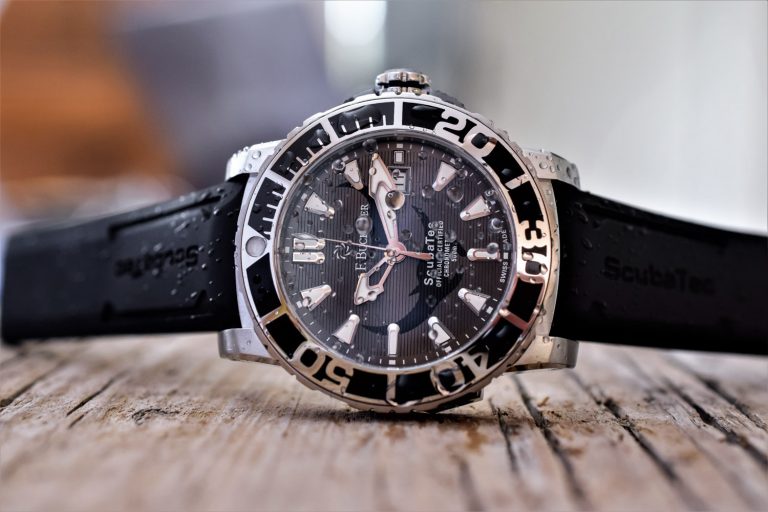 Carl F Bucherer Patravi ScubaTec Manta Trust