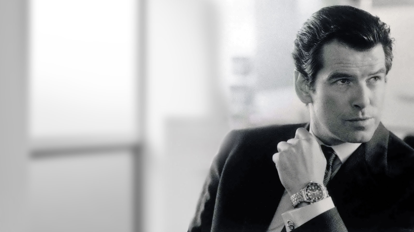 Omega Seamaster 300m Professional 007 Tomorrow never dies Omega Seamaster 300m Professional 007 Tomorrow never dies