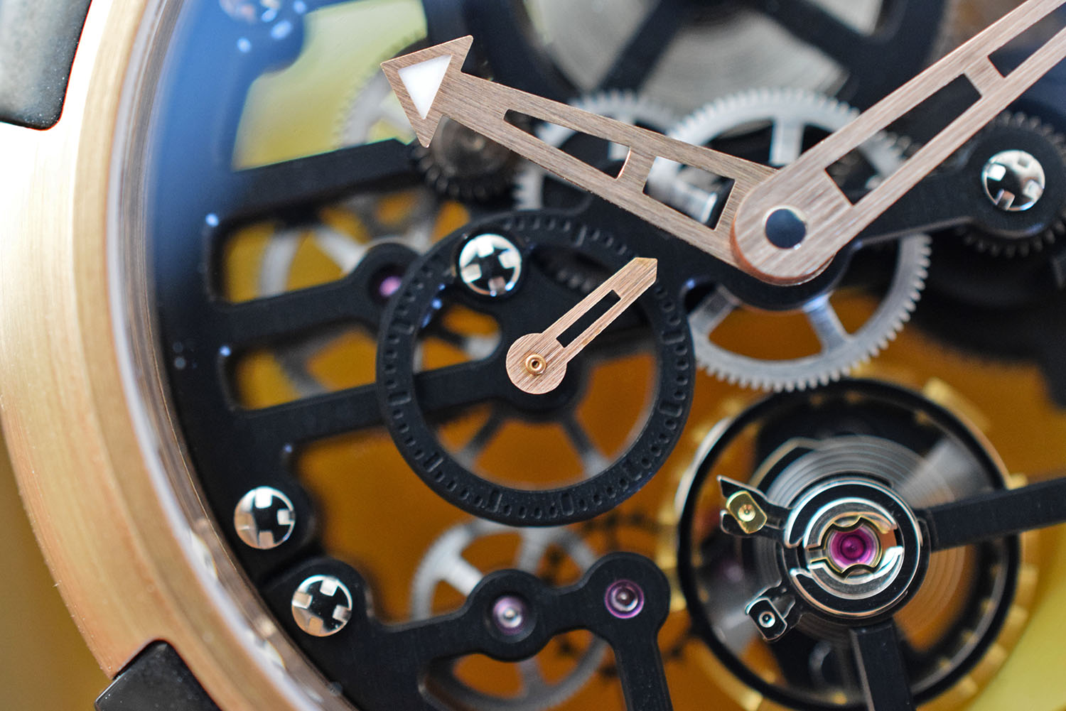 RJ_Romain_Jerome_Skylab_44_Red_06 RJ-Romain Jerome Skylab 44 Red