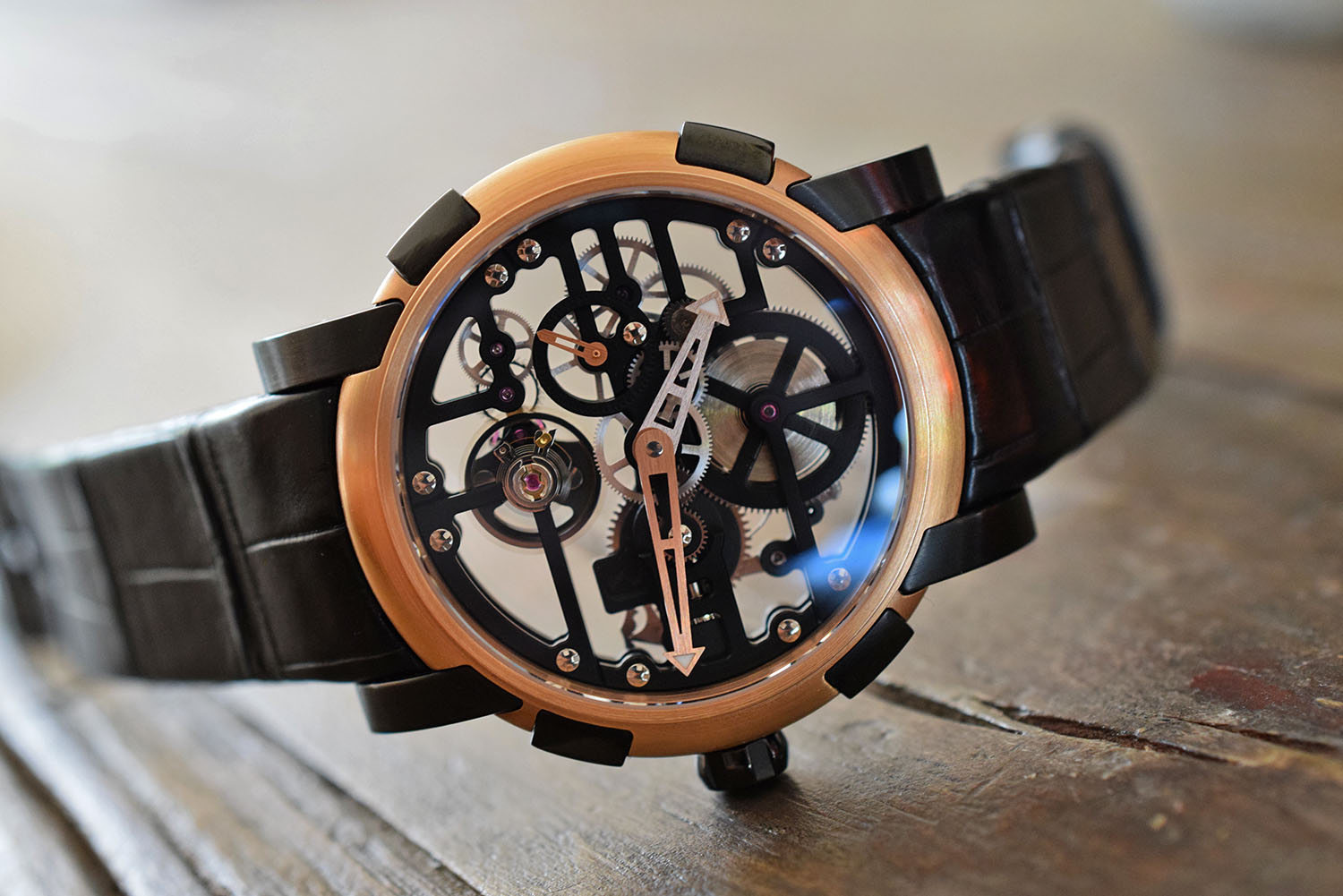 RJ_Romain_Jerome_Skylab_44_Red_09 RJ-Romain Jerome Skylab 44 Red