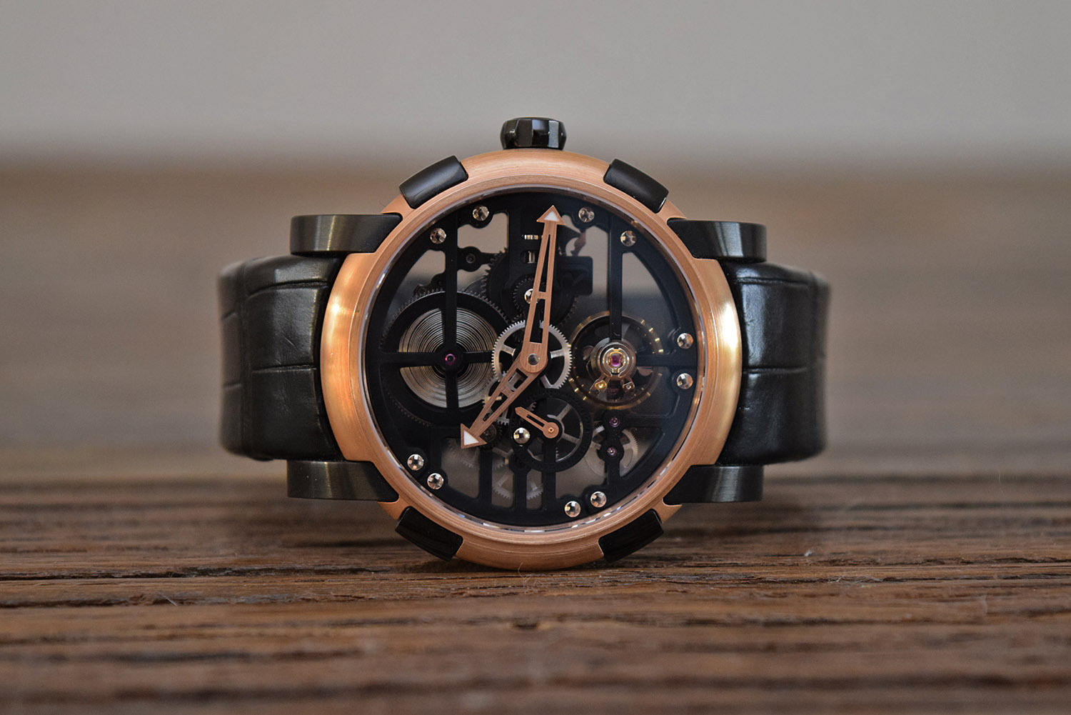 RJ_Romain_Jerome_Skylab_44_Red_19 RJ-Romain Jerome Skylab 44 Red