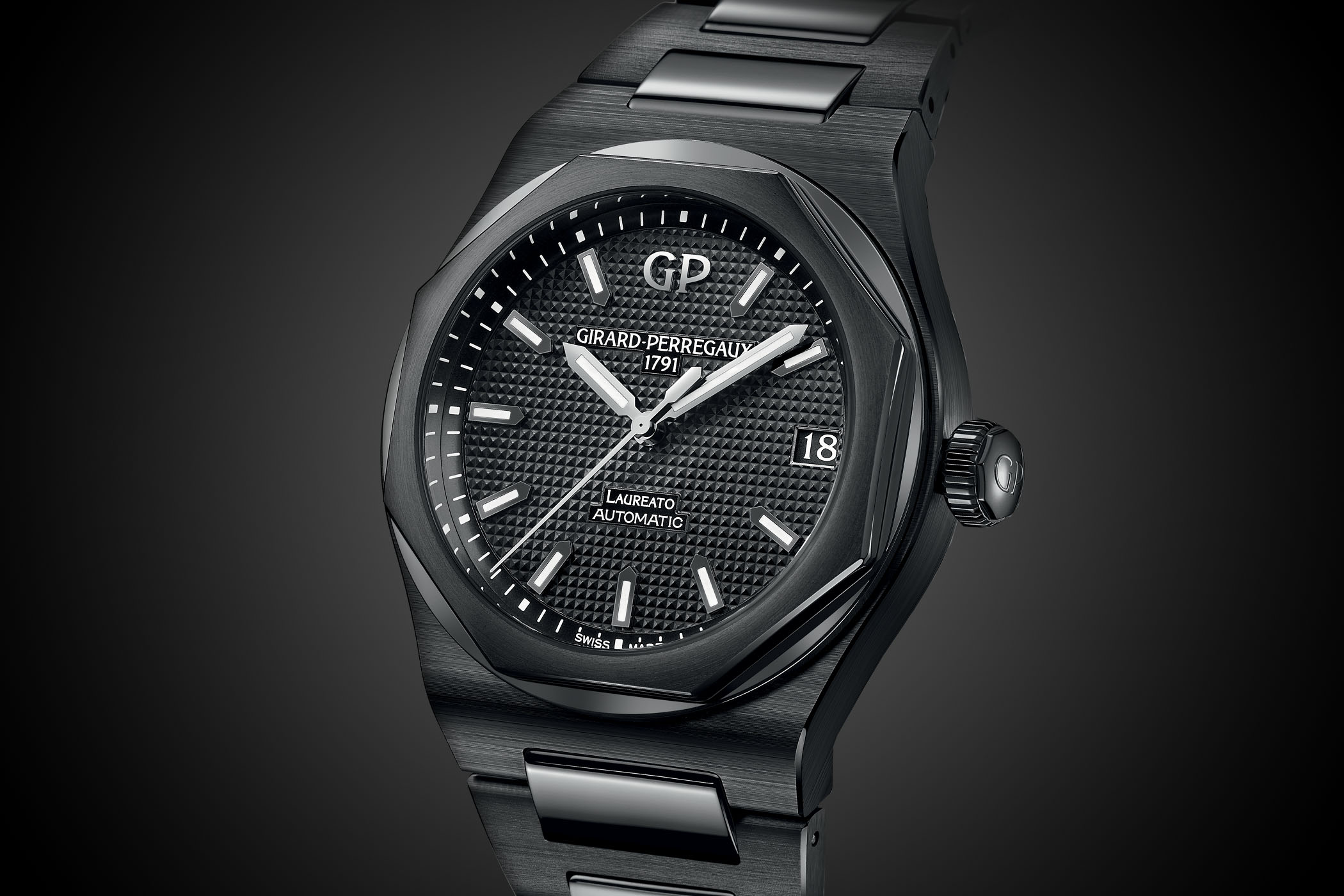 Girard-Perregaux Laureato 42mm Ceramic Black