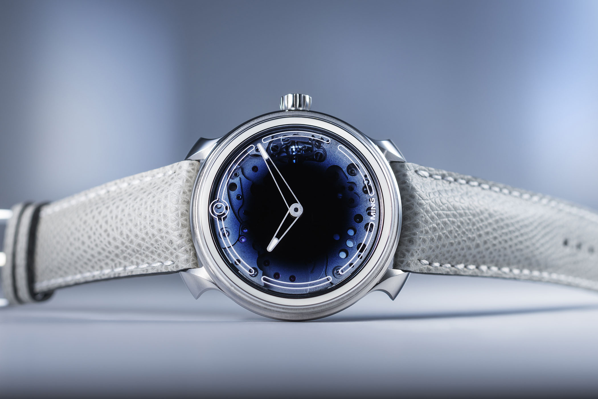 MING 19.01 With Exclusive Movement By Schwarz Etienne - 3 MING 19.01 With Exclusive Movement By Schwarz Etienne