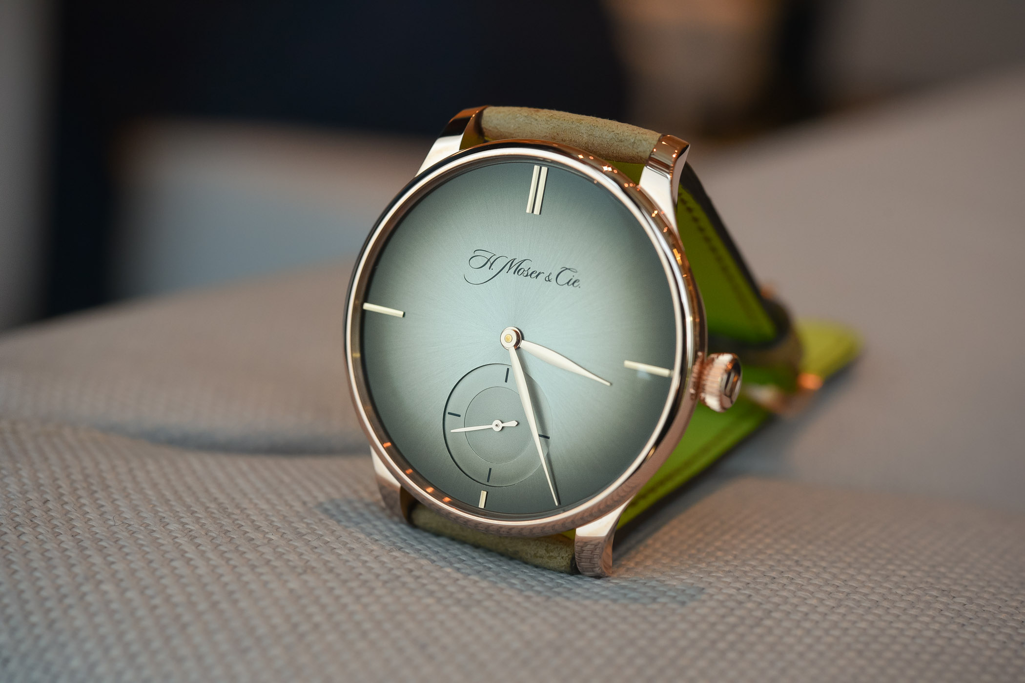Moser Venturer Small Seconds XL Purity Red Gold - Baselworld 2018