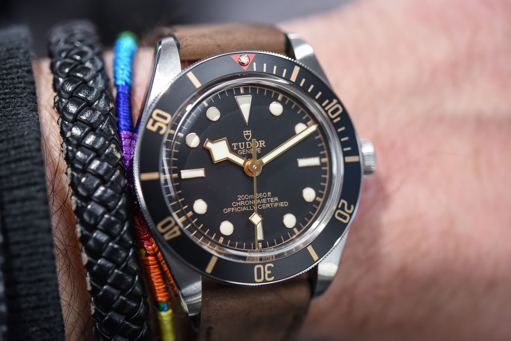 Tudor Black Bay Fifty-Eight referencia 79030N, cuadro negro mate, luneta acier con inserto negro e índices dorados