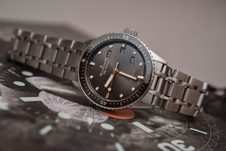 Blancpain Fifty Fathoms Bathyscaphe Quantième Annuel