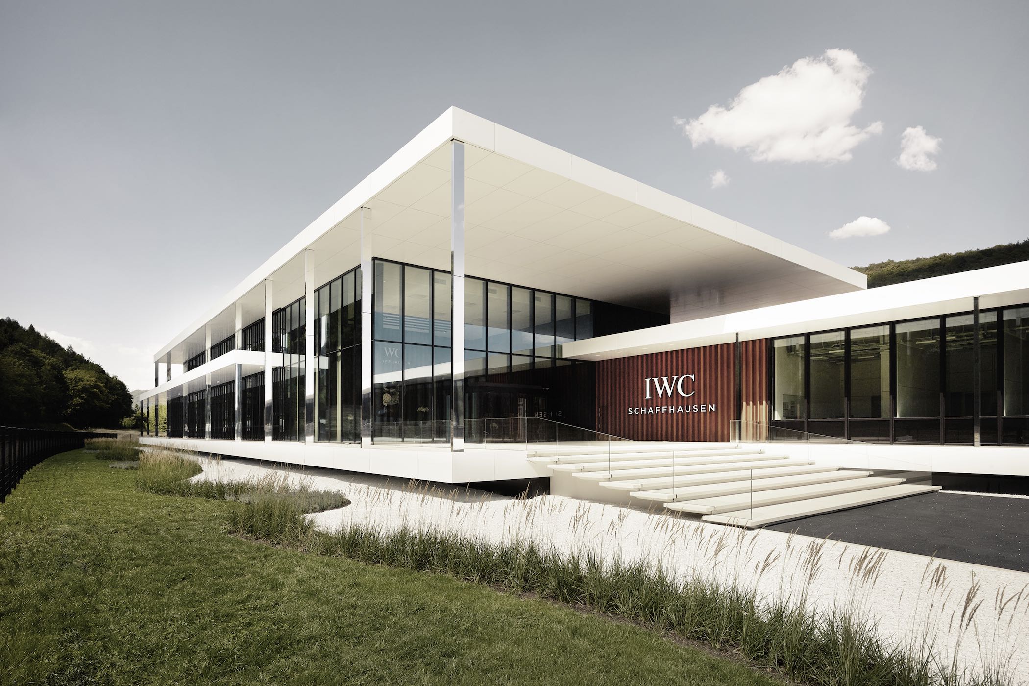 IWC New Manufacture, the Cutting-Edge ManufakturZentrum