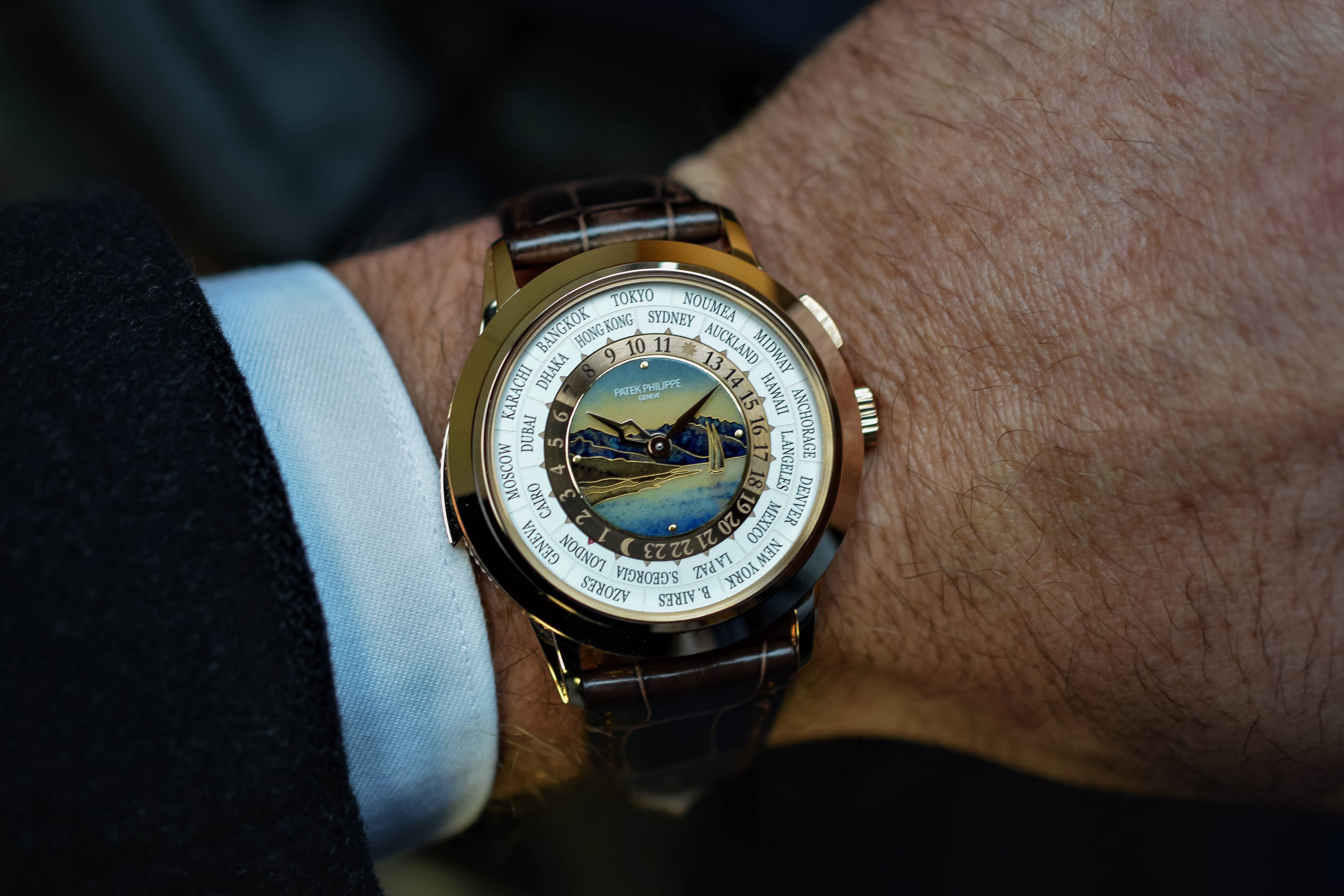 Review - Patek Philippe World-Time Minute Repeater 5531R (Specs & Price)