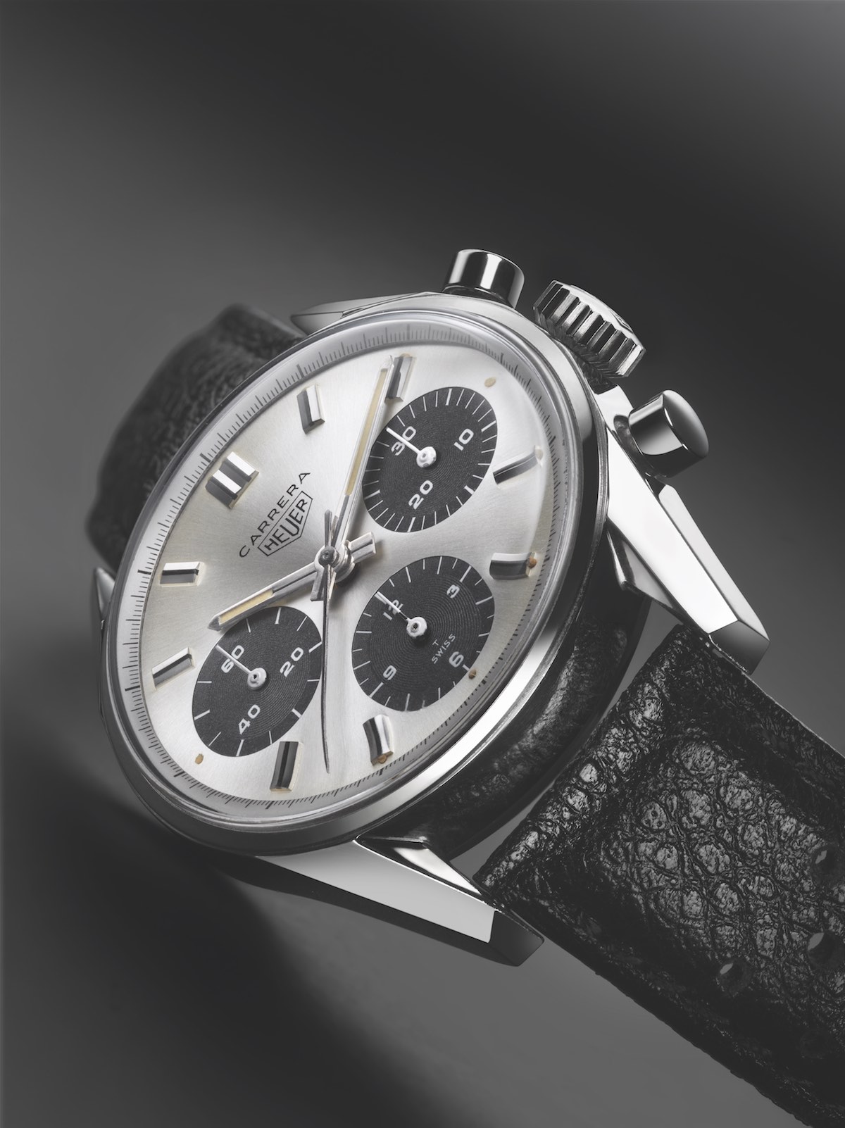 Vintage Heuer Carrera - 5 Vintage Heuer Carrera - 5