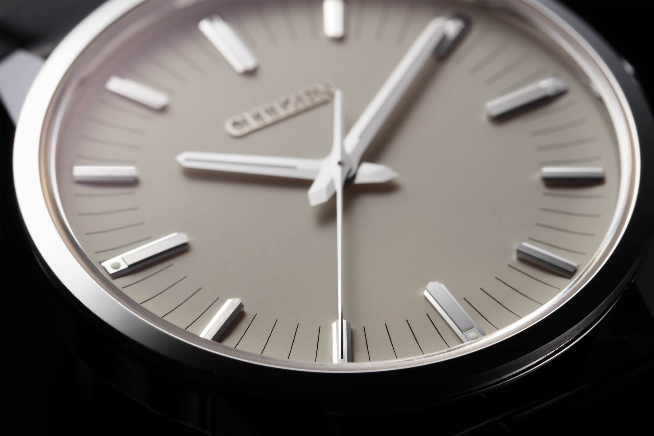 Baselworld 2019 - Citizen Caliber 0100 - 1 second a year accuracy - 2 Baselworld 2019 - Citizen Caliber 0100 - 1 second a year accuracy - 2