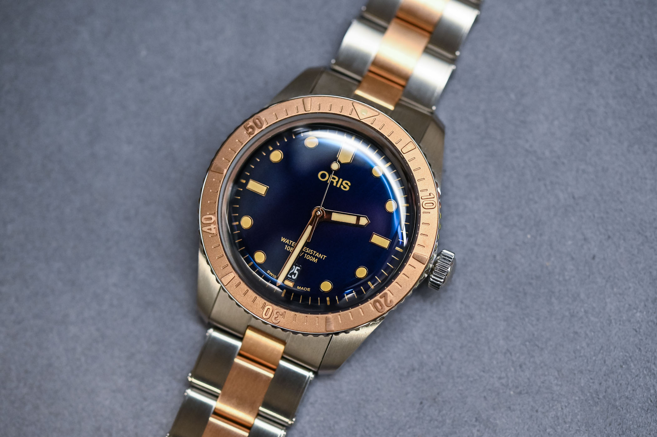 Oris-Divers-Sixty-Five-Bi-Colour-Bico-Steel-and-Bronze-Bracelet-baselworld-2019 Oris-Divers-Sixty-Five-Bi-Colour-Bico-Steel-and-Bronze-Bracelet-baselworld-2019