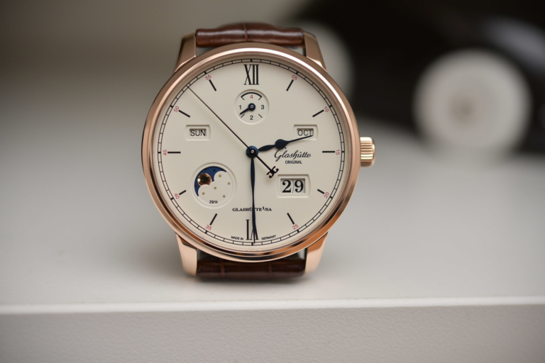 Glashutte Original Senator Excellence Perpetual Calendar Gold 1-36-02-02-05-30 - 20 years of perpetual calendar Glashutte Original