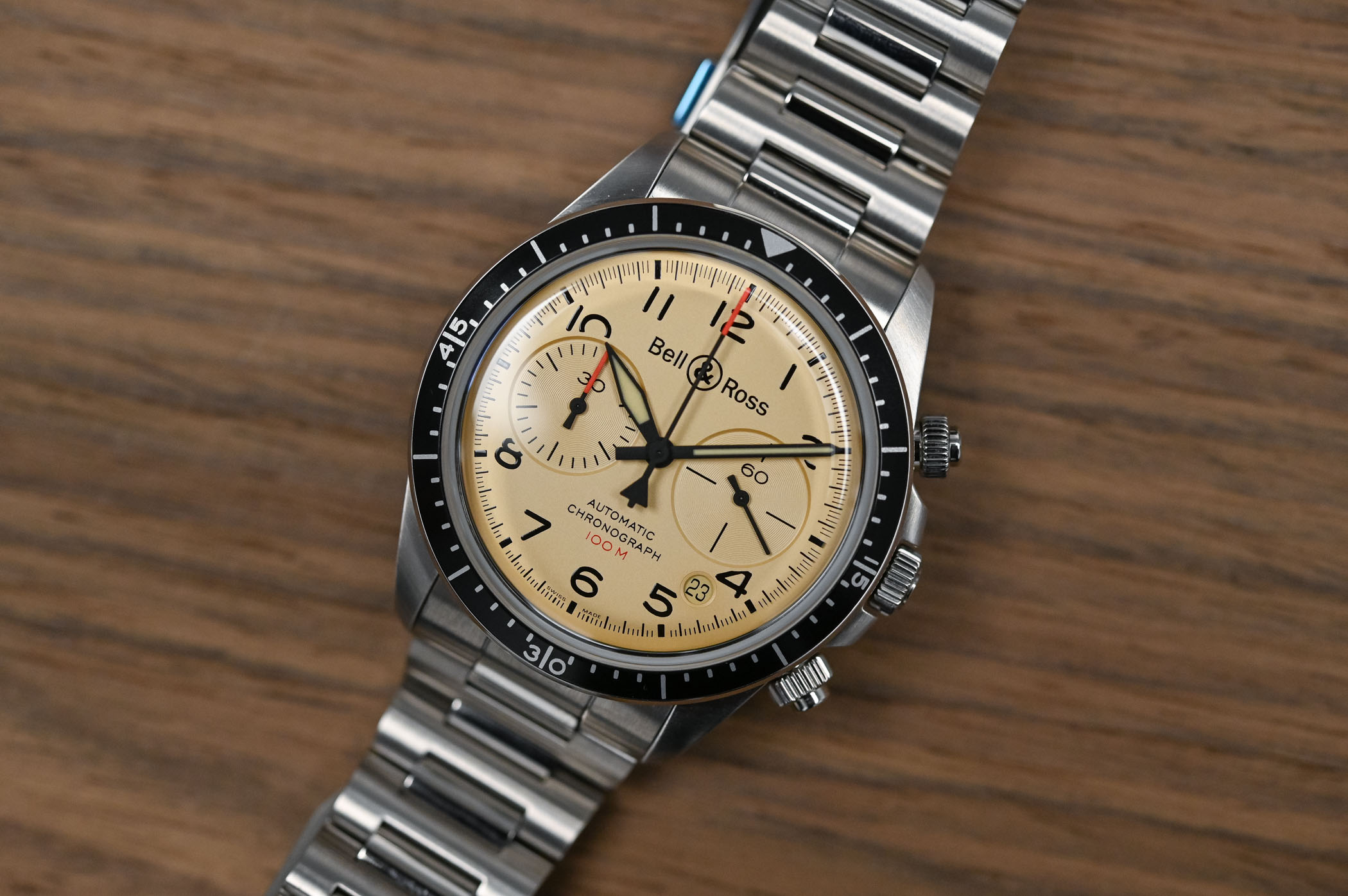 Bell & Ross BR V2-94 Military Beige