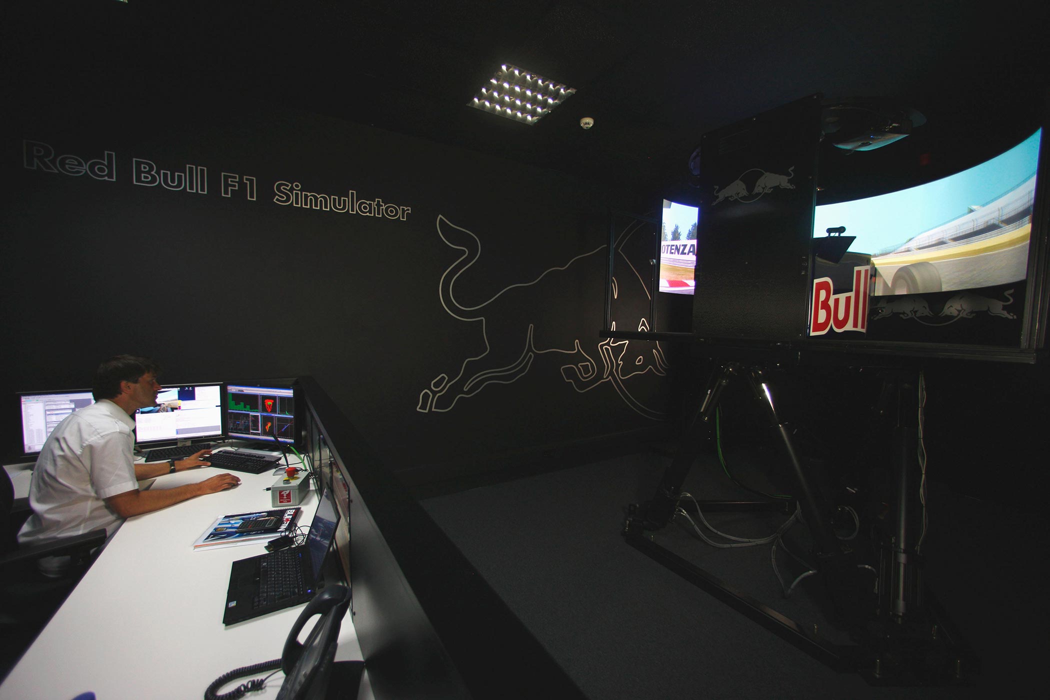 A Journey to Red Bull Racing and through the racing heart of TAG Heuer ...