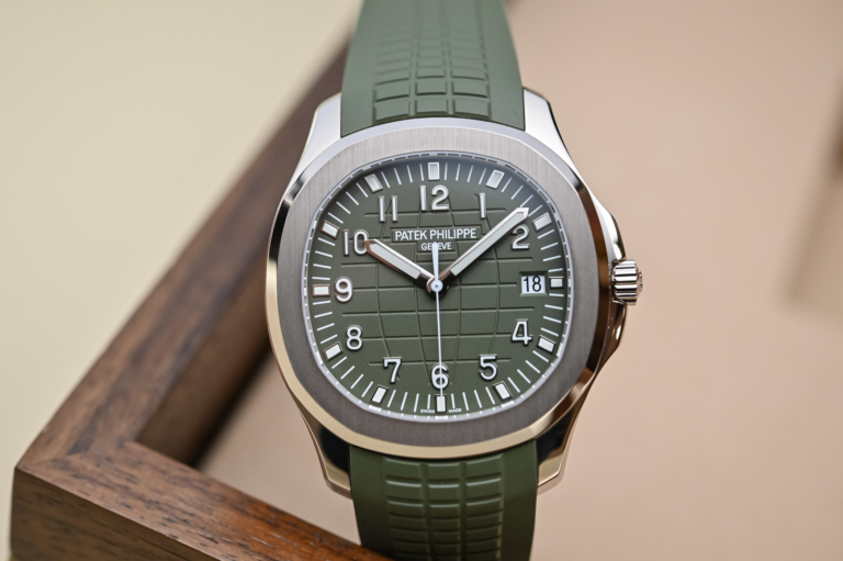 Patek Philippe Aquanaut Jumbo 5168G Khaki Green White Gold