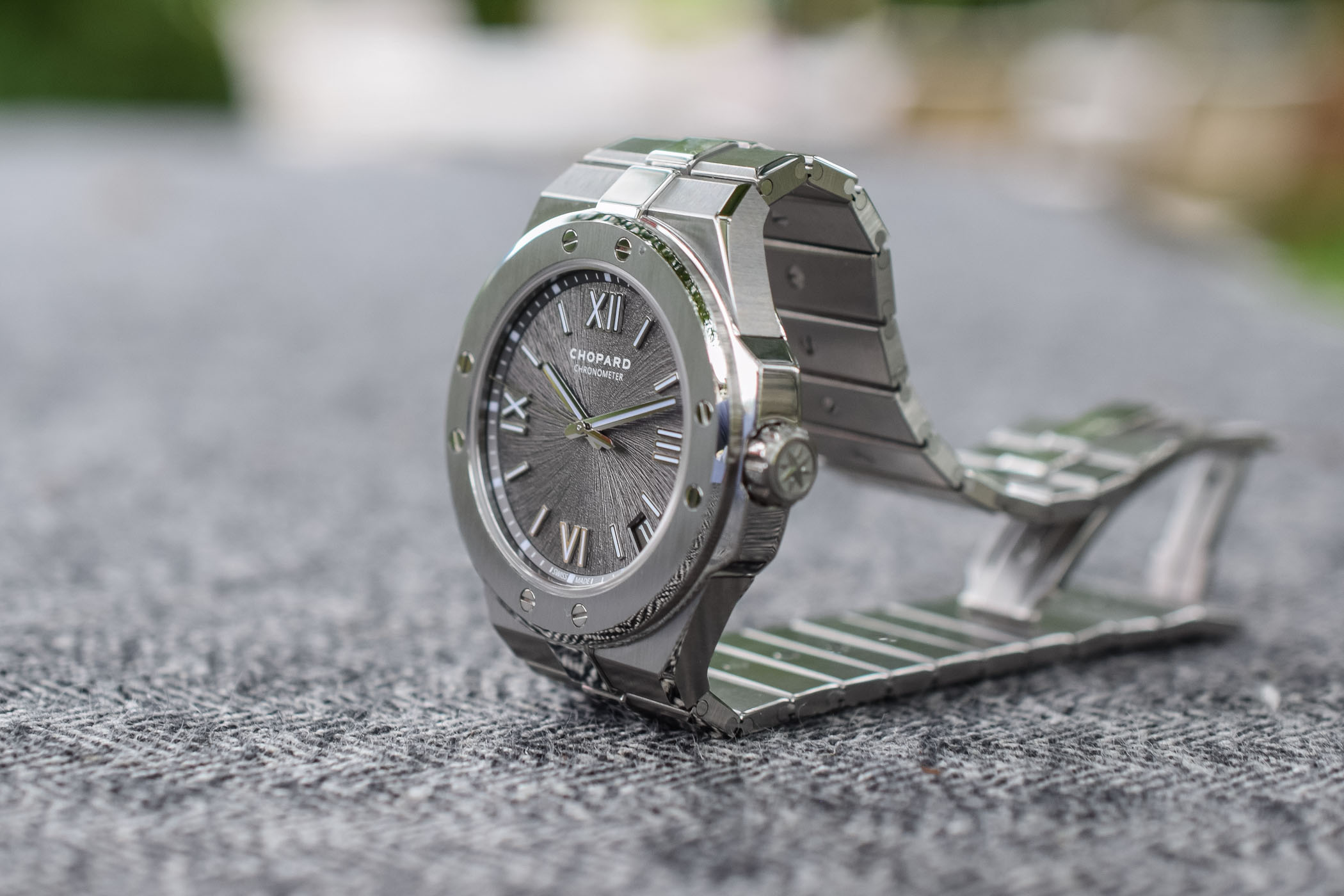 Chopard Alpine Eagle 41mm - Luxury Sports Watch Collection - Review - 13 Chopard Alpine Eagle 41mm - Luxury Sports Watch Collection