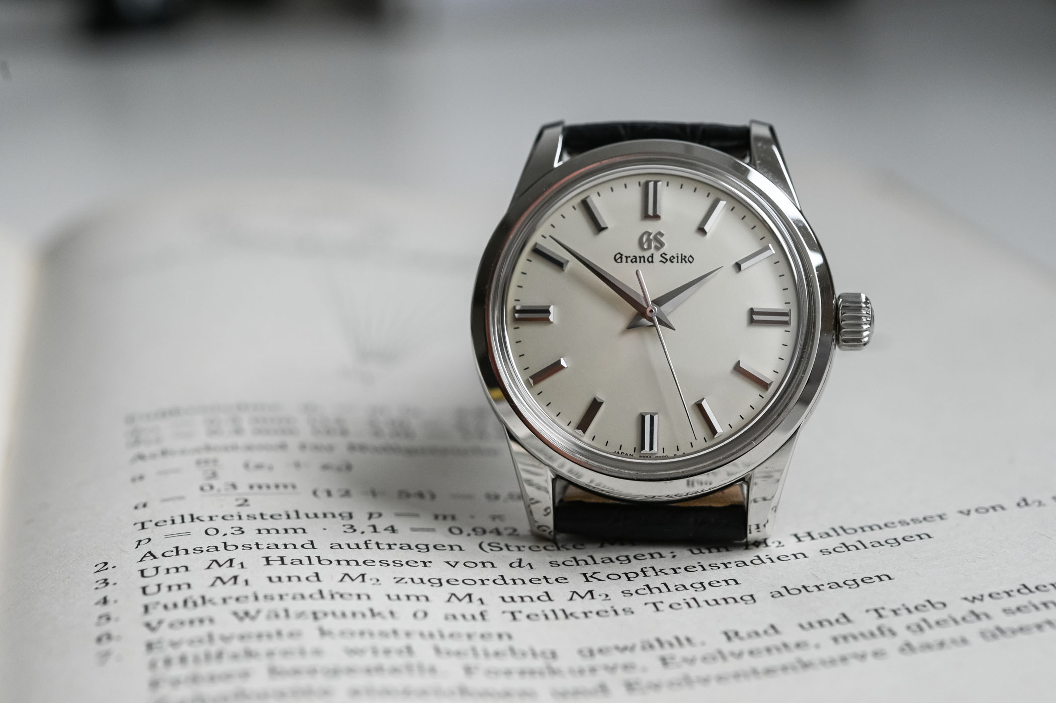 Grand Seiko Manual 37mm SBGW231