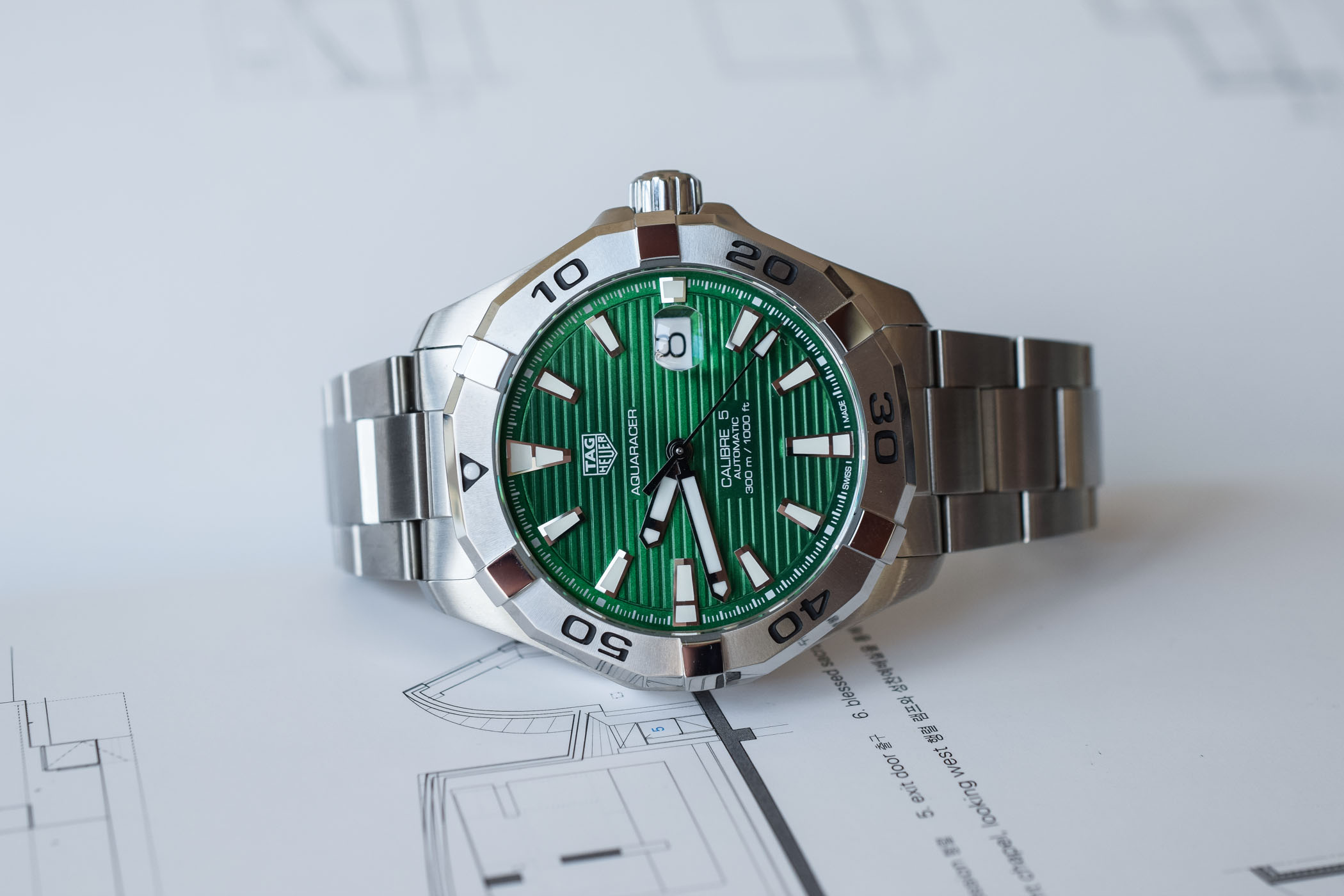 TAG Heuer Aquaracer Green Dial WAY2015-BA0927 Dive Watch Hands-On -6 TAG Heuer Aquaracer Green Dial WAY2015-BA0927