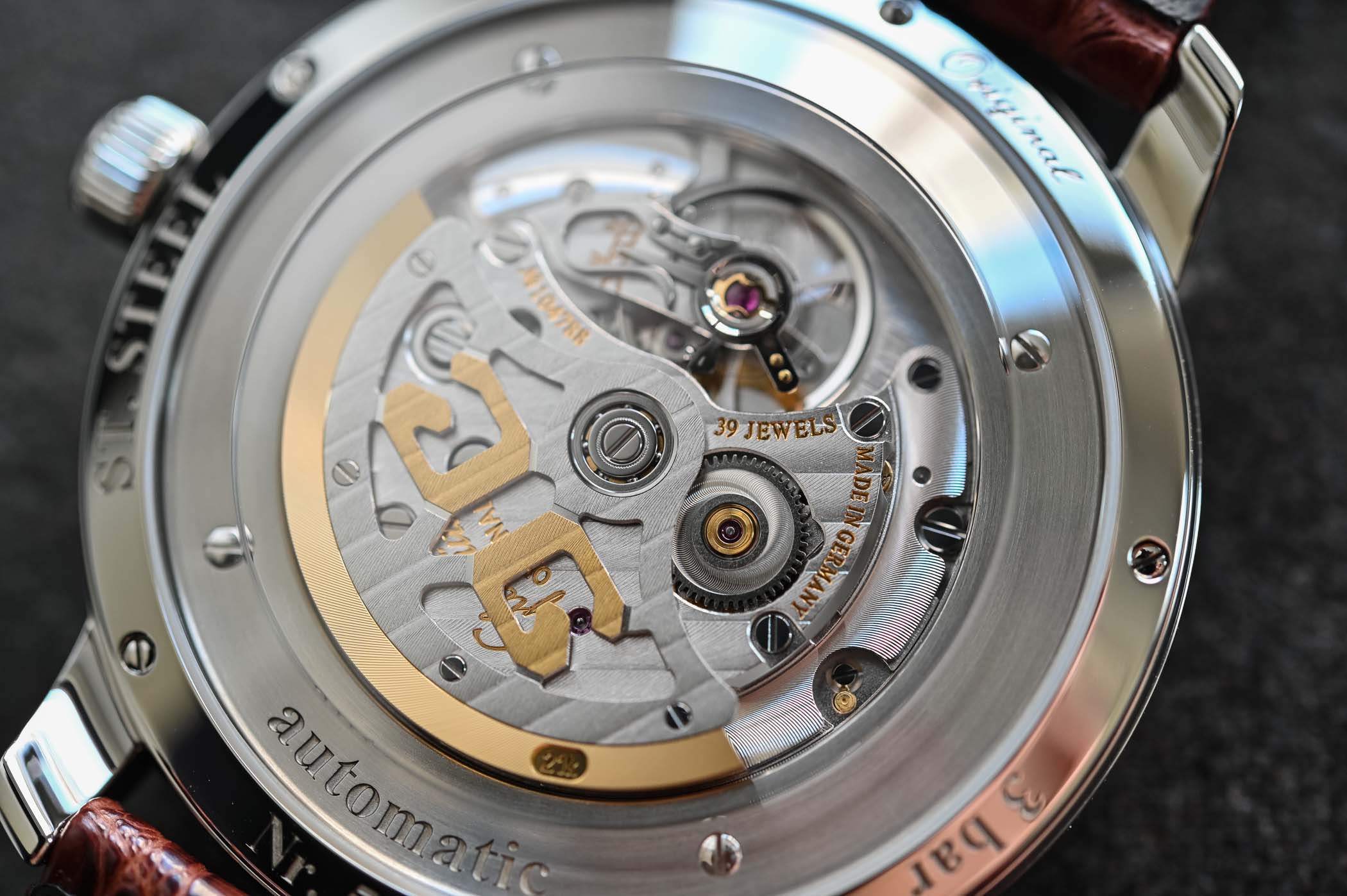 Glashutte Original Sixties Panorama Date Annual Edition Fiery Orange - Review - 18 Glashutte Original Sixties Panorama Date Annual Edition Fiery Orange