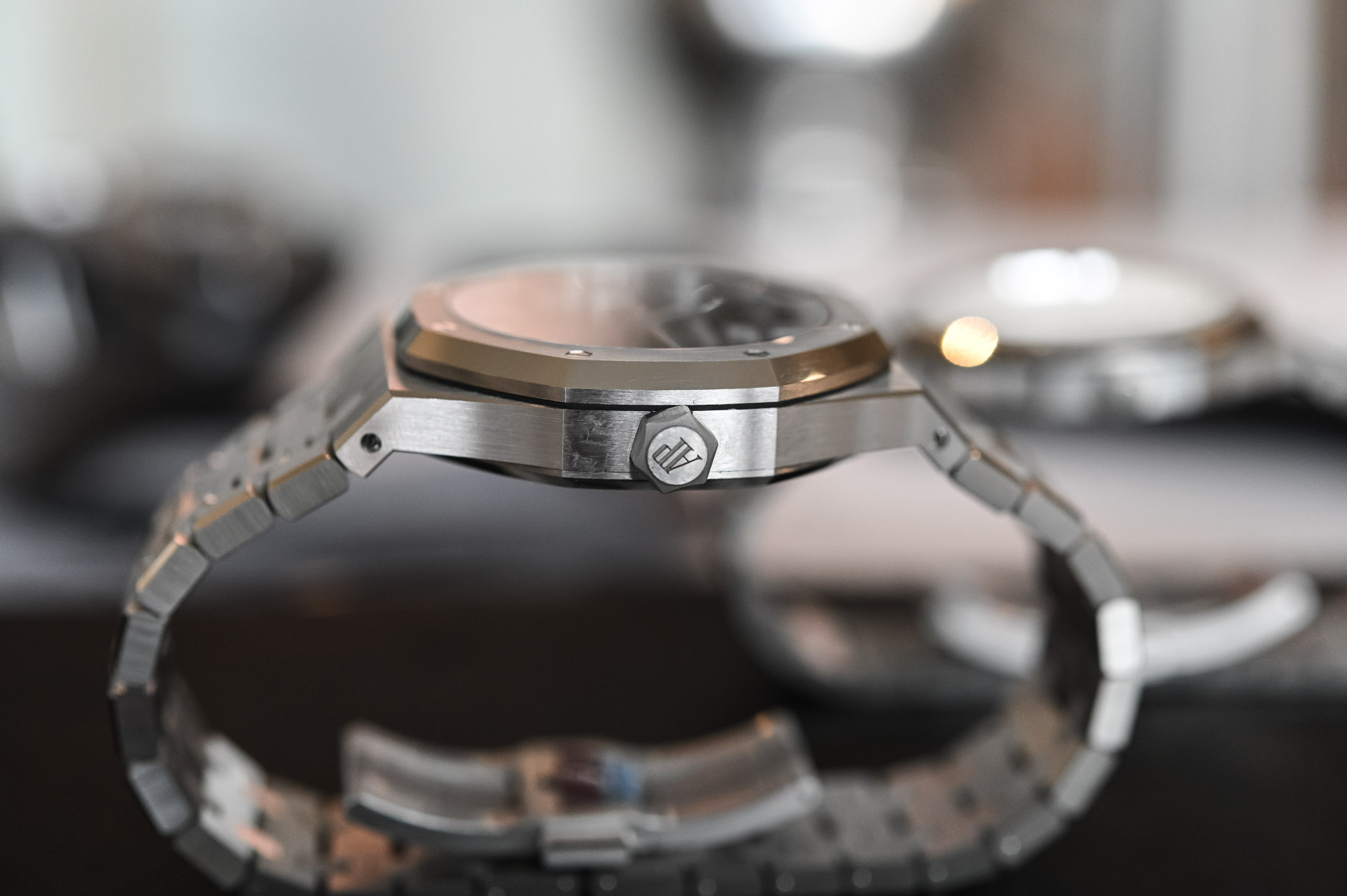 Audemars Piguet Royal Oak 15202 vs 15500 - 8 Audemars Piguet Royal Oak 15202 vs 15500 - 8