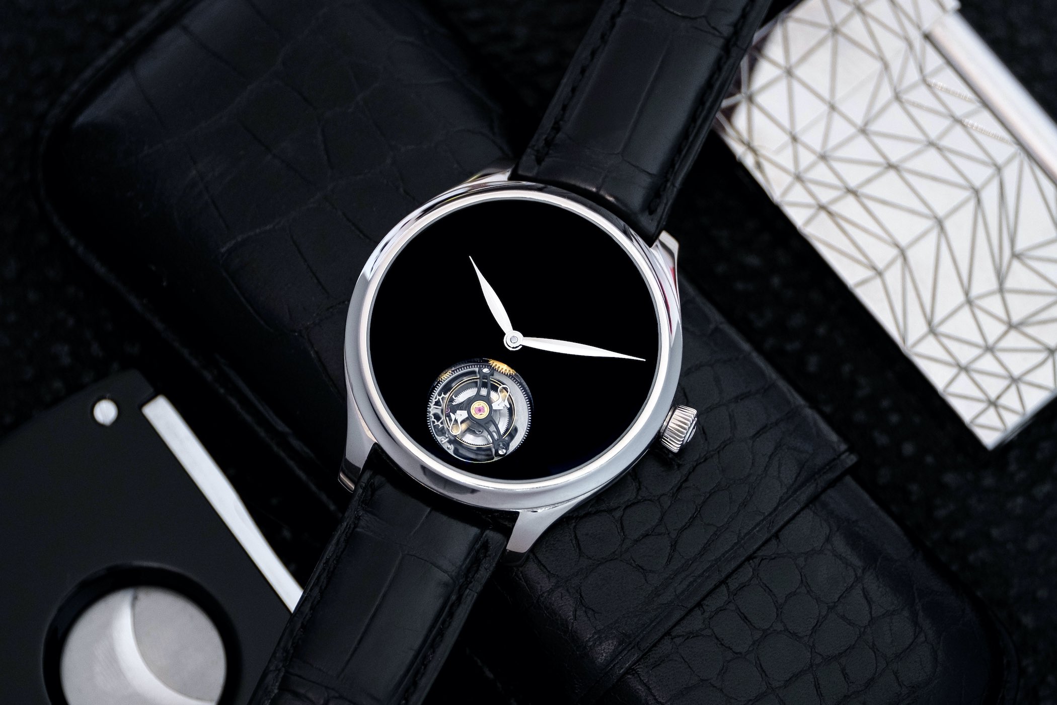 H. Moser & Cie Endeavour Tourbillon Concept Vantablack