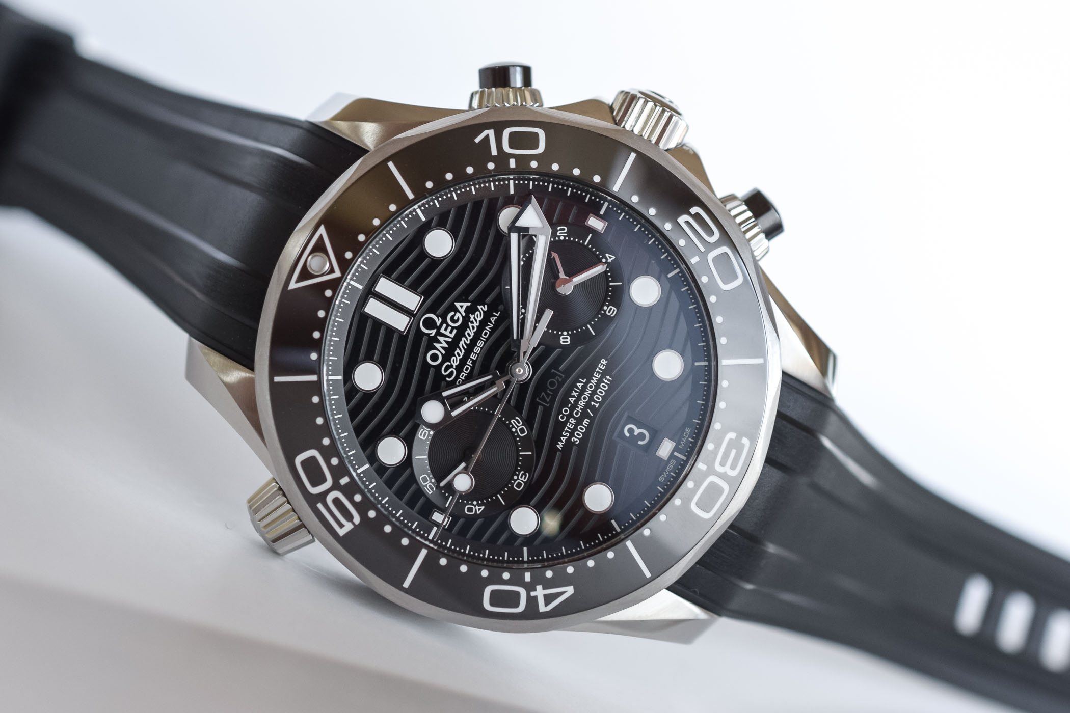 Omega Seamaster Diver 300M Chronograph Master Chronometer - 210.32.44.51.01.001 - Review - 7 Omega Seamaster Diver 300M Chronograph Master Chronometer - 210.32.44.51.01.001