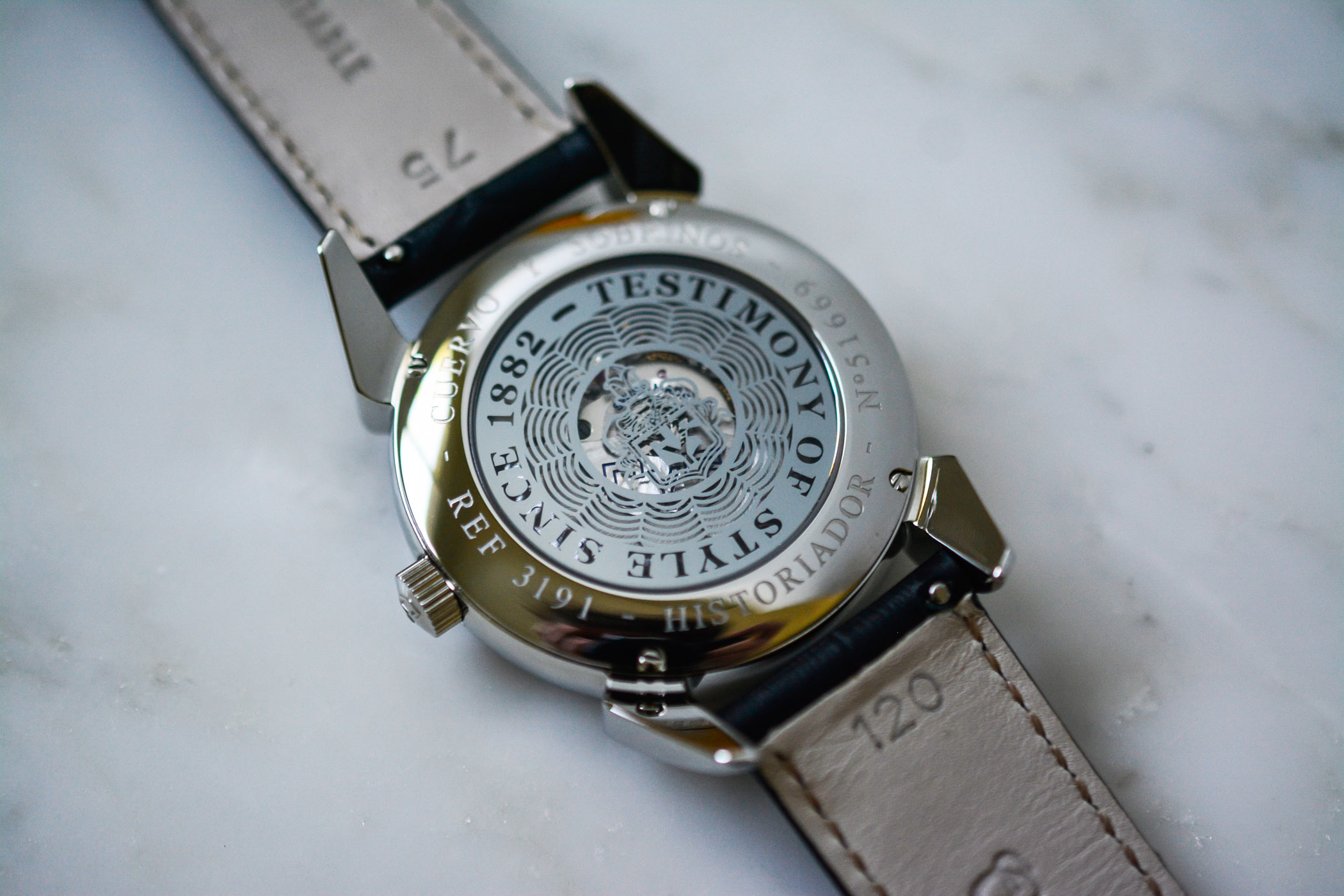 Cuervo y Sobrinos Historiador Pequenos Segundos - Review - 5 Cuervo y Sobrinos Historiador Pequenos Segundos