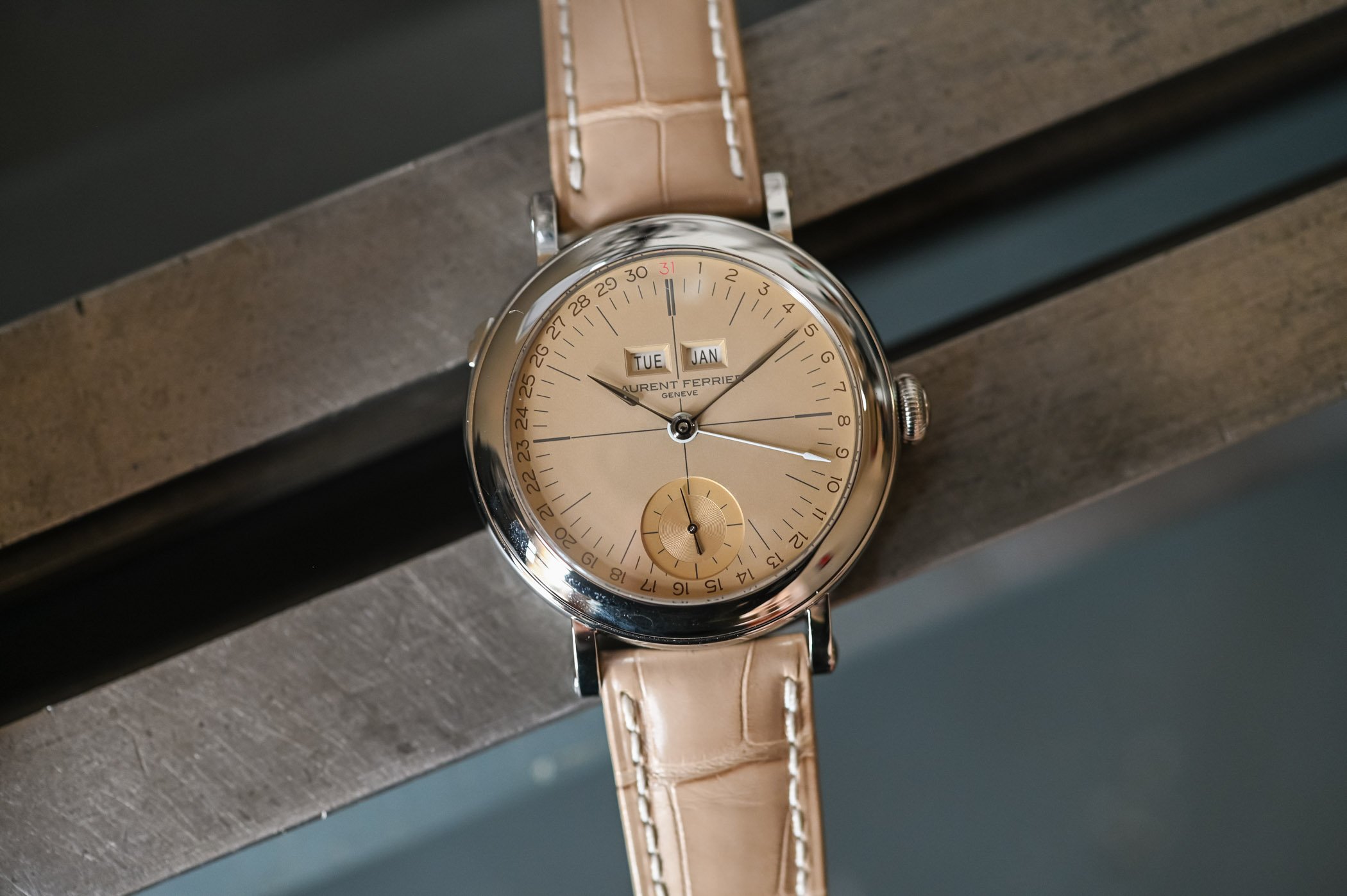 Laurent Ferrier Galet Annual Calendar Vintage - Opaline Yellow Gold Dial