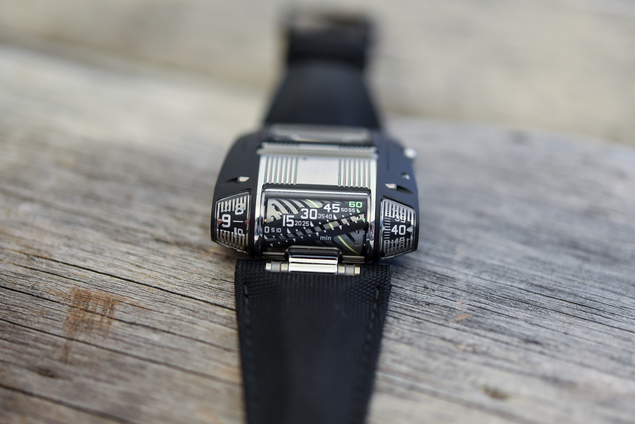 URWERK UR-111C Two-Tone