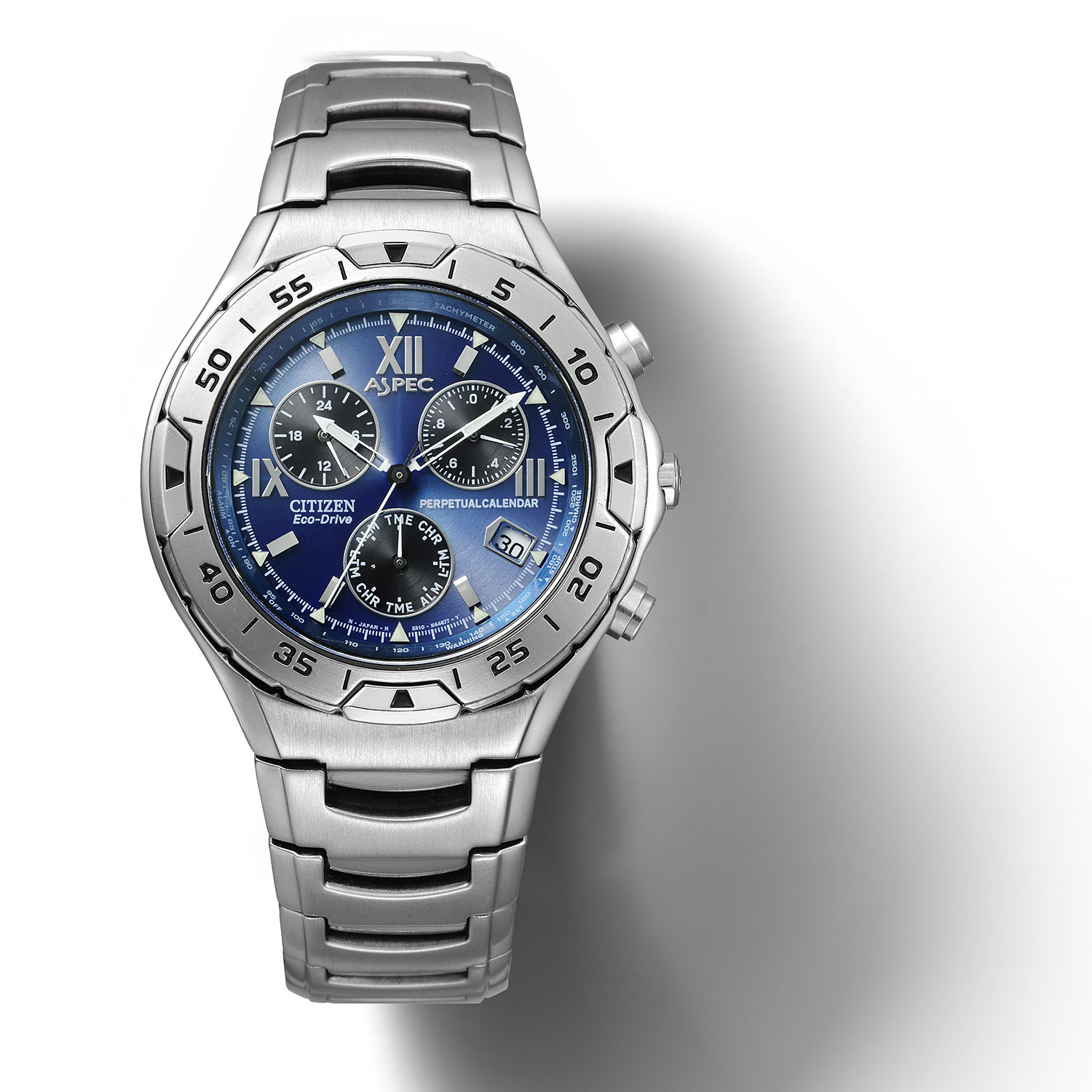 2000 Citizen ASPEC World Time Duratect The 2000 ASPEC World Time, the first watch to apply the Citizen Duratect surface-hardening technology to create a material later called Super Titanium