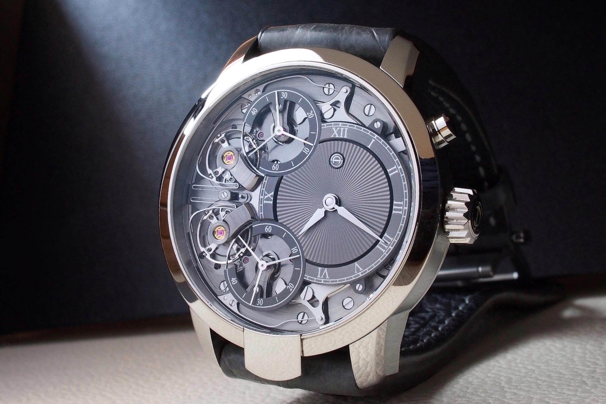Armin Strom Resonance Voutliainen guilloche dial