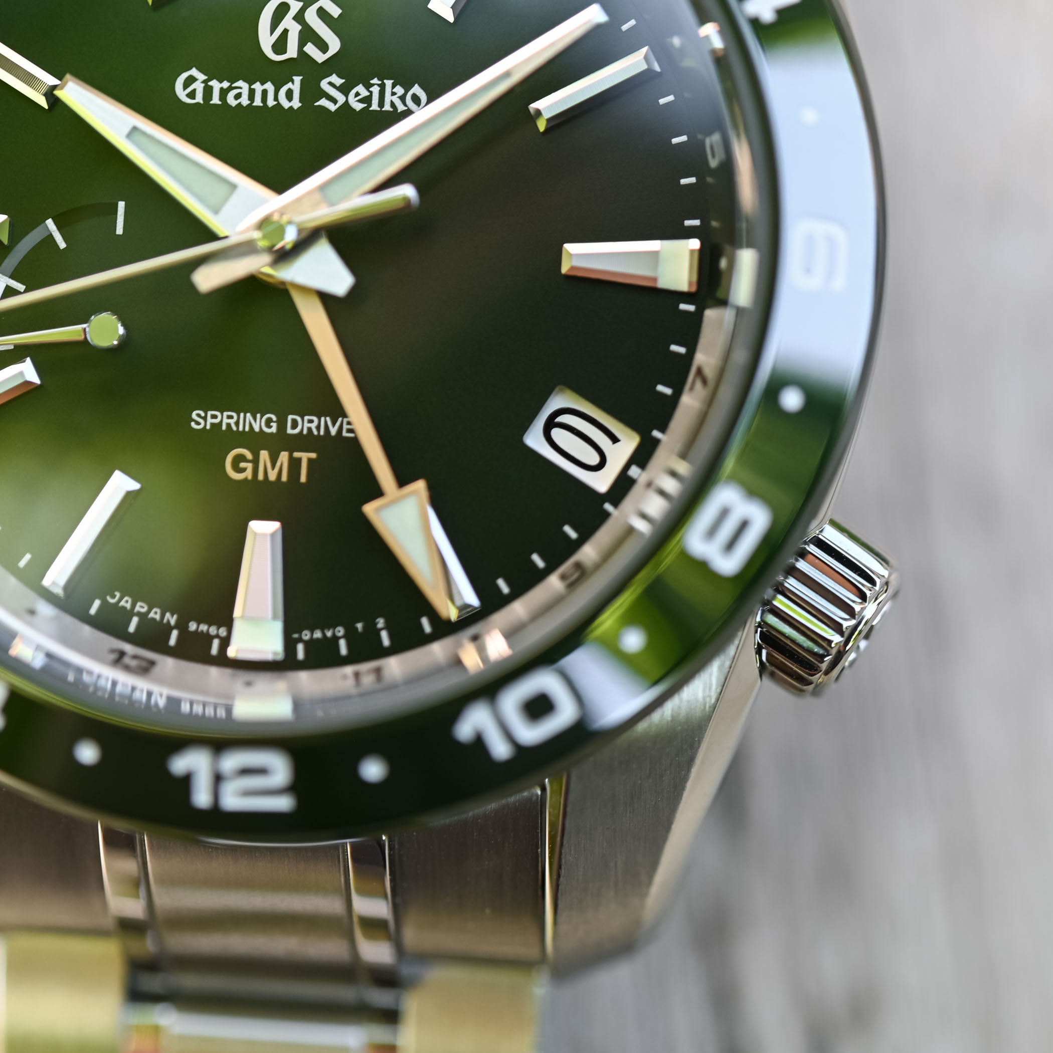 2020 Grand Seiko Sport GMT Spring Drive Green SBGE257 - 1 2020 Grand Seiko Sport GMT Spring Drive Green SBGE257
