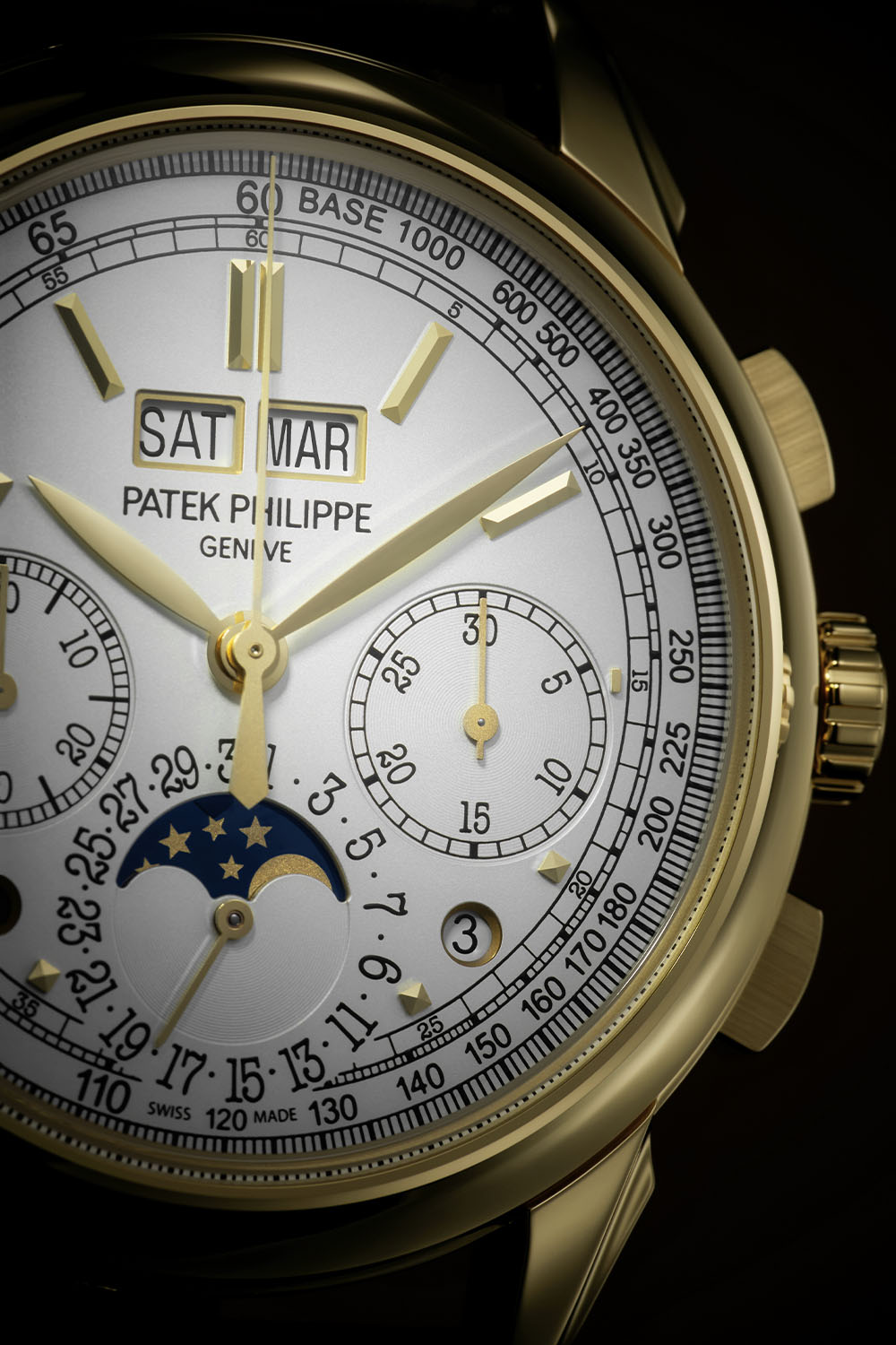 Patek Philippe 5270J-001 Perpetual Calendar Chronograph Yellow Gold