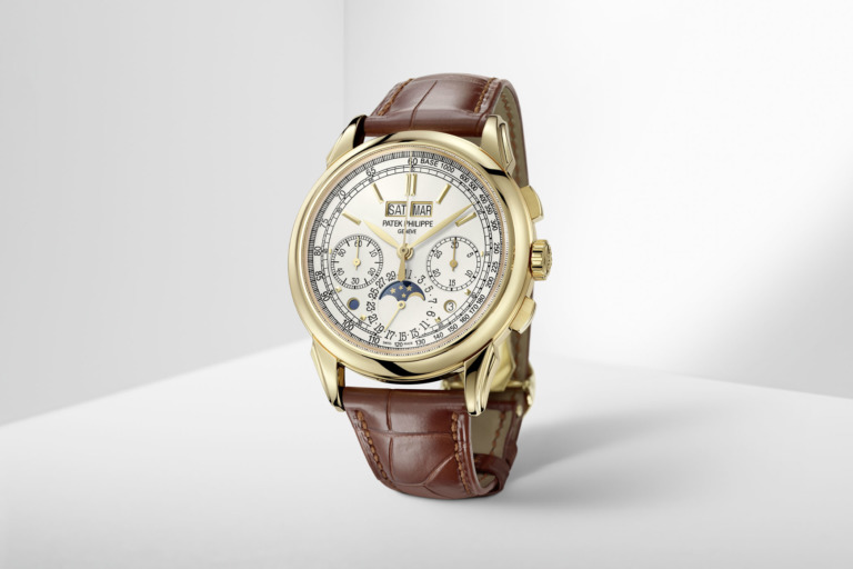 Patek Philippe 5270J-001 Perpetual Calendar Chronograph Yellow Gold