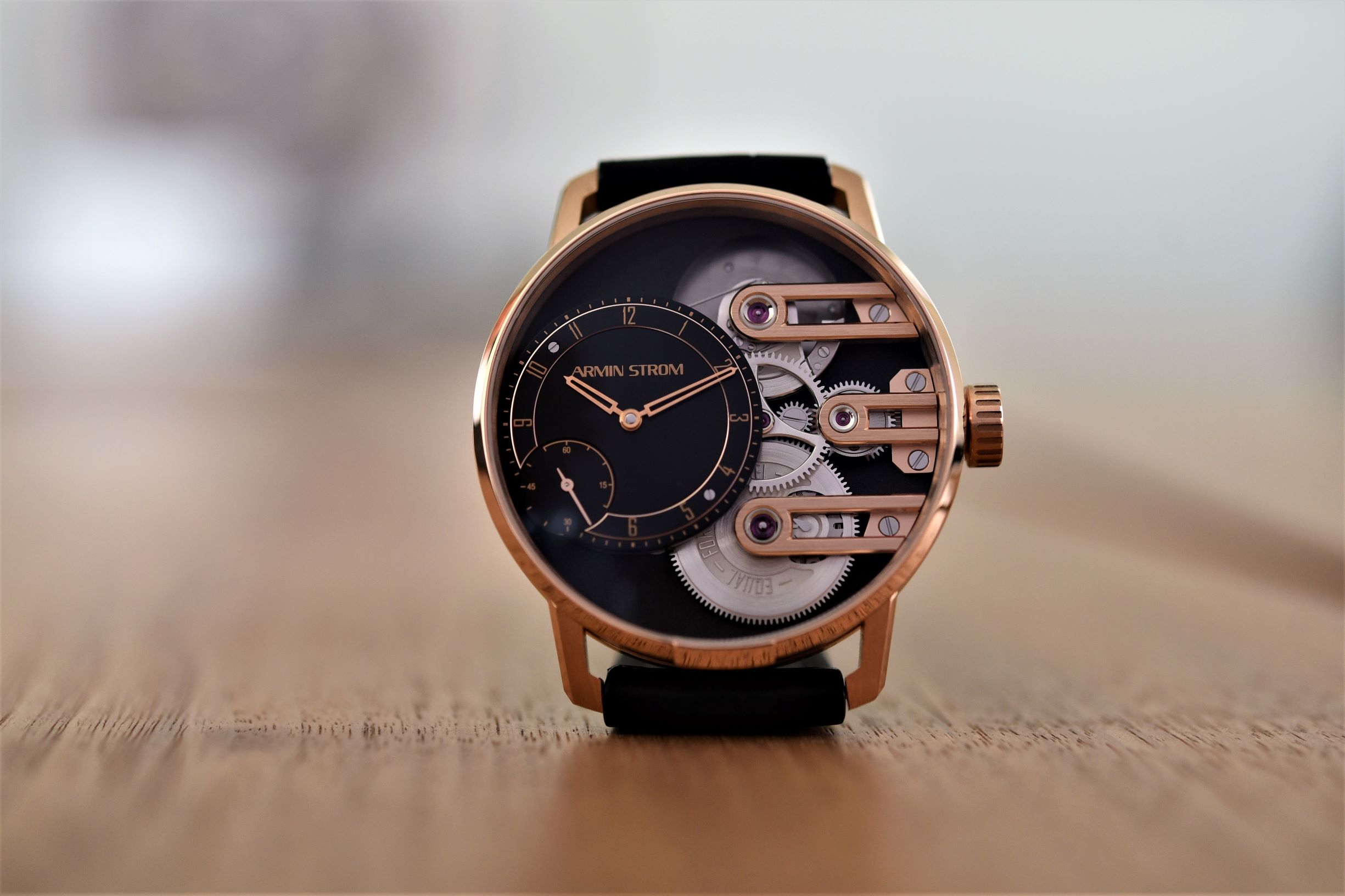 Armin Strom Gravity Equal Force System 78 gold