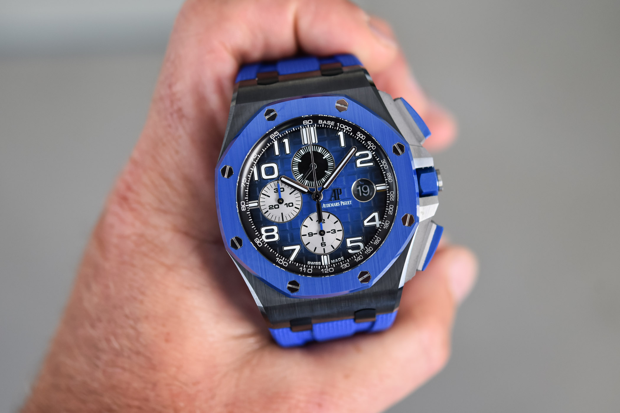Audemars Piguet Royal Oak Offshore Selfwinding Chronograph 44mm 2020 Smoked Dial - 26405CE.OO.A030CA.01