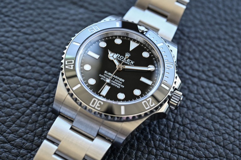 Rolex Submariner 41mm 124060 no-date Steel 2020 - case and bracelet