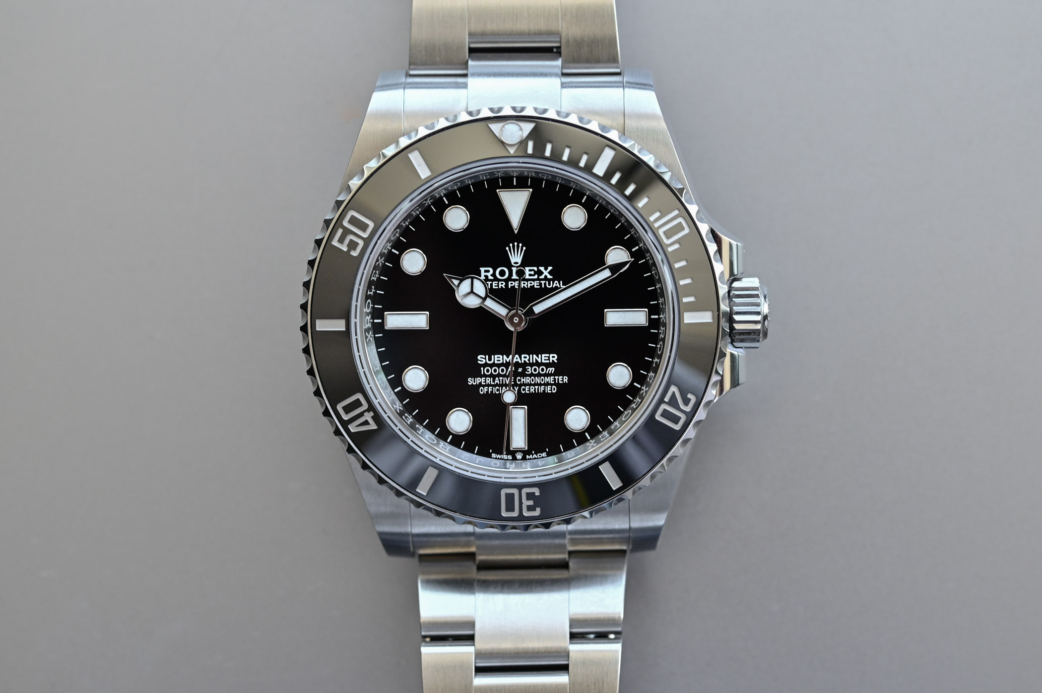 Rolex Submariner 41mm 124060 no-date Steel 2020 - new case detail