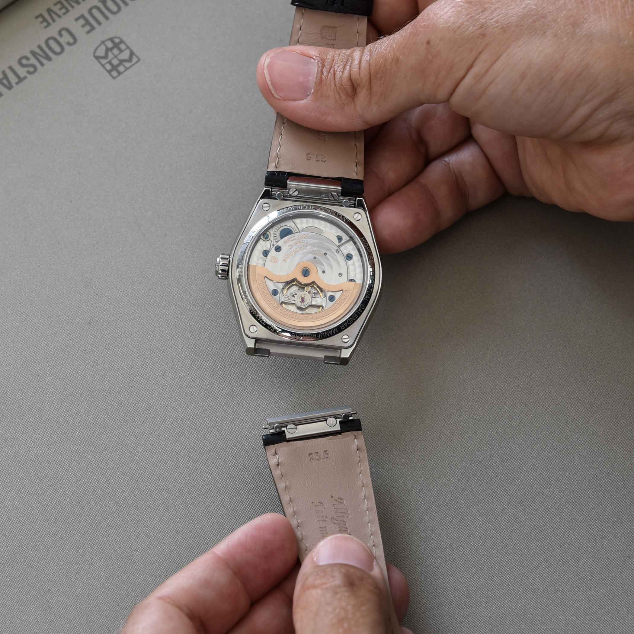 Frederique Constant Highlife Interchangeable strap bracelet - 3 Frédérique Constant Highlife