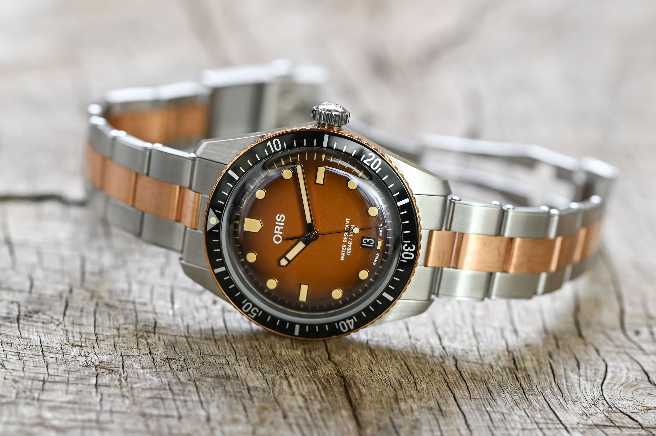 Oris Divers Sixty-Five Sunset Brown Gradient Steel-And-Bronze - 9 Oris Divers Sixty-Five Sunset Brown Gradient Steel-And-Bronze