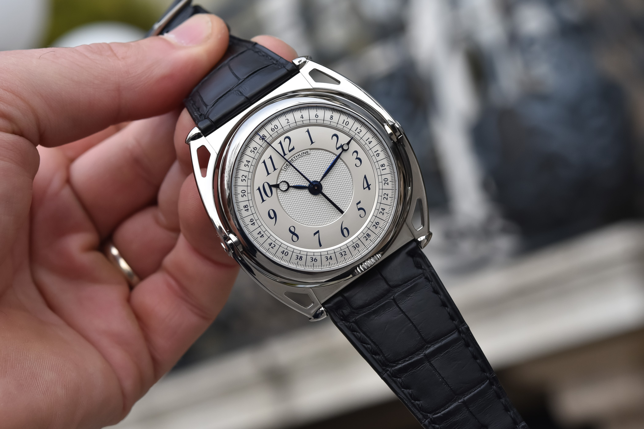 De Bethune DB Kind of Two Tourbillon - 6 De Bethune DB Kind of Two Tourbillon